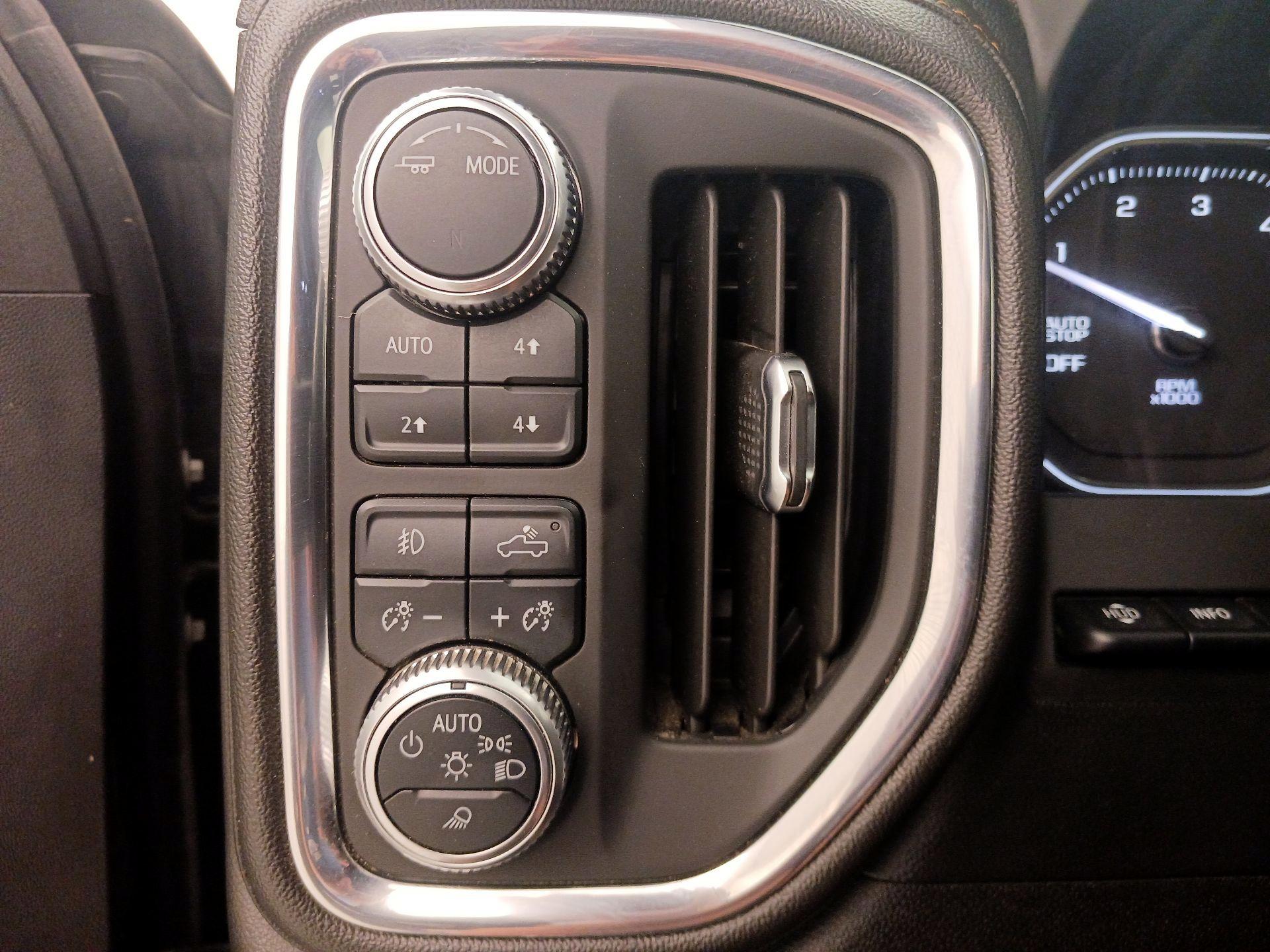 Thumbnail: 2020 GMC Sierra 1500 - 13