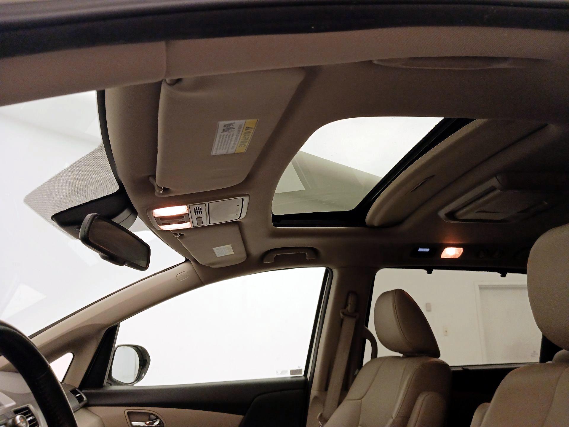 Thumbnail: 2017 Honda Odyssey - 19