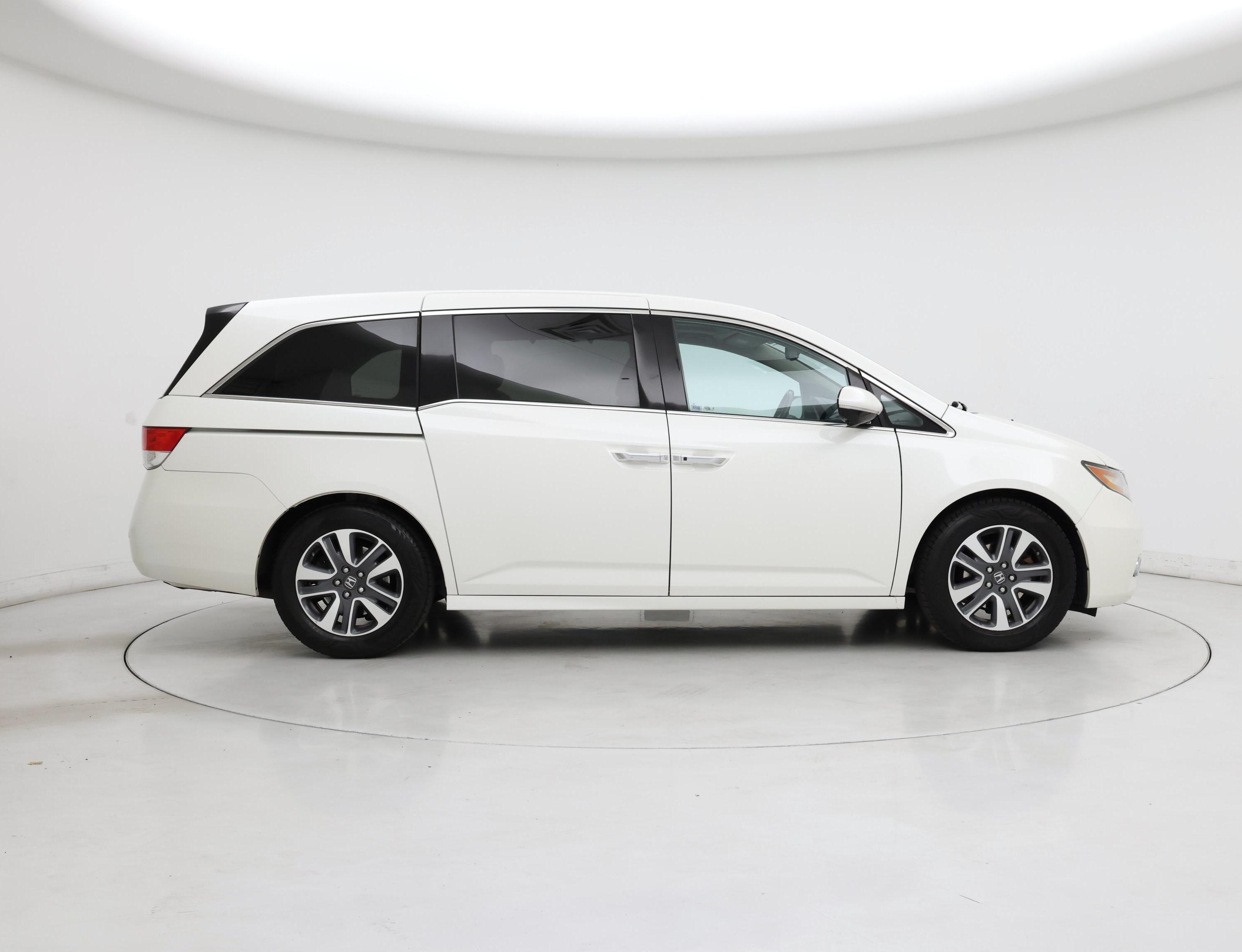 Thumbnail: 2017 Honda Odyssey - 7