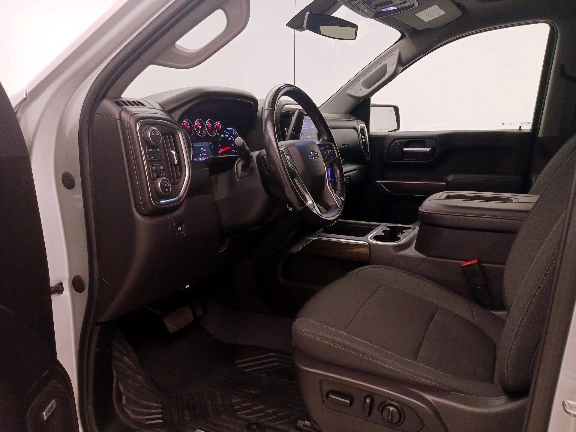 Thumbnail: 2020 Chevrolet Silverado 1500 - 11