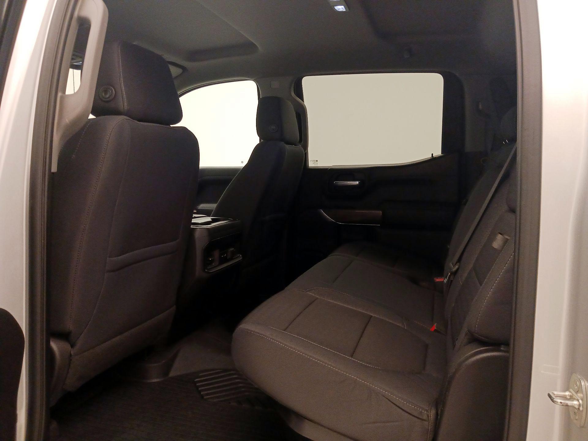 Thumbnail: 2020 Chevrolet Silverado 1500 - 19