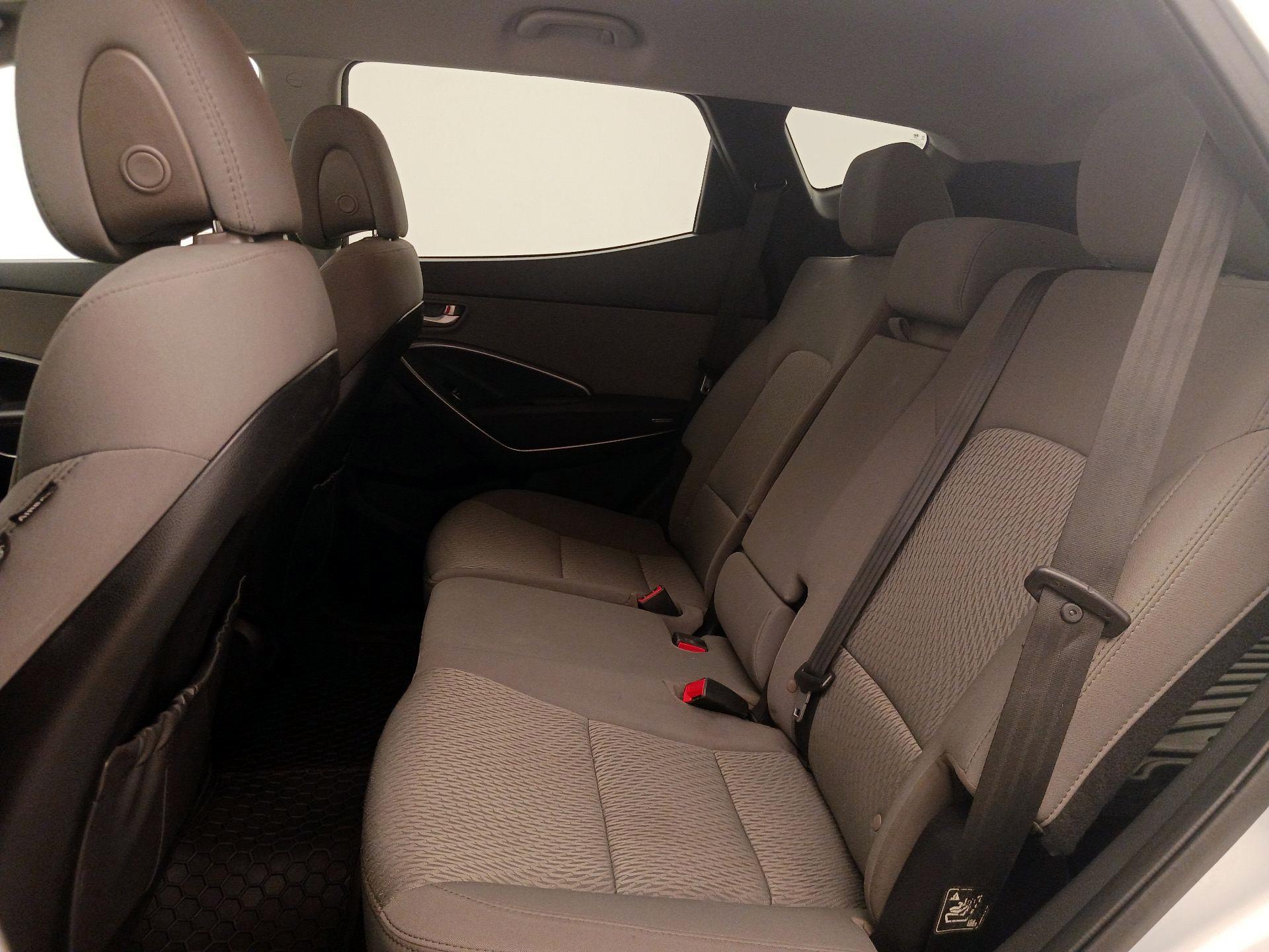 Thumbnail: 2018 Hyundai Santa Fe - 19