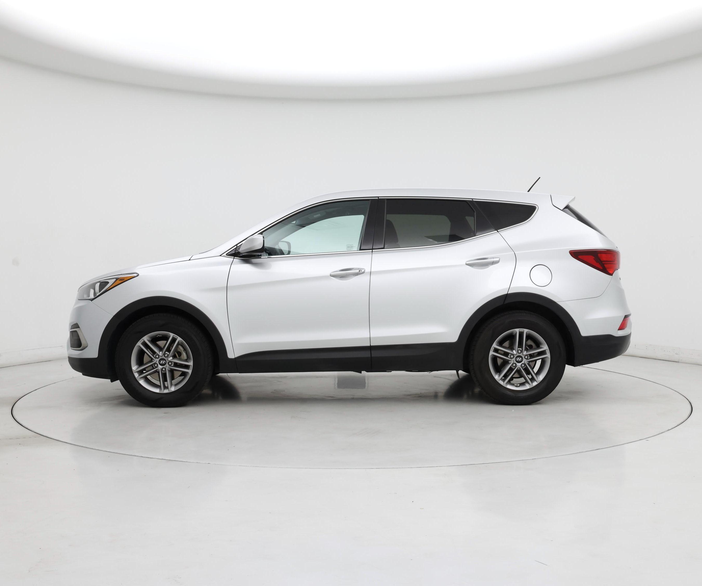 Thumbnail: 2018 Hyundai Santa Fe - 3