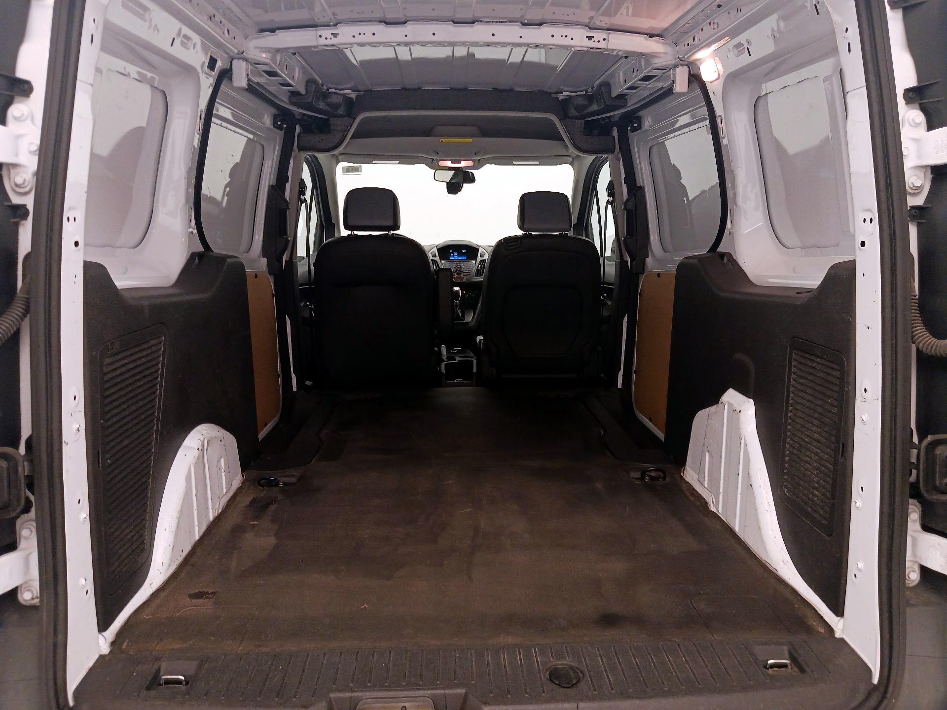 Thumbnail: 2018 Ford Transit Series - 20