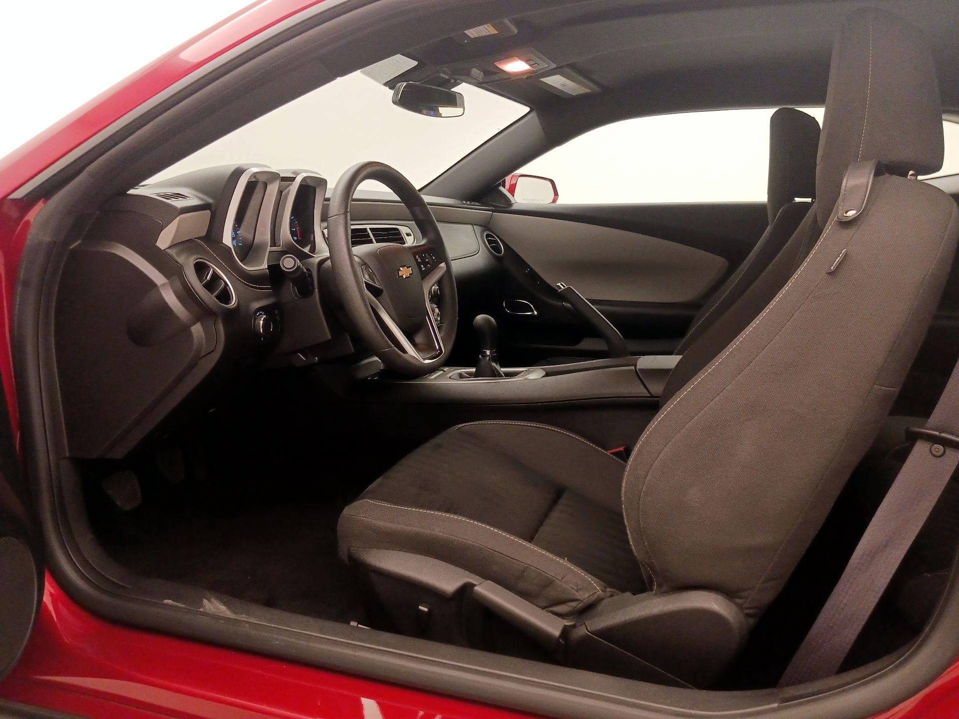 Thumbnail: 2015 Chevrolet Camaro - 11