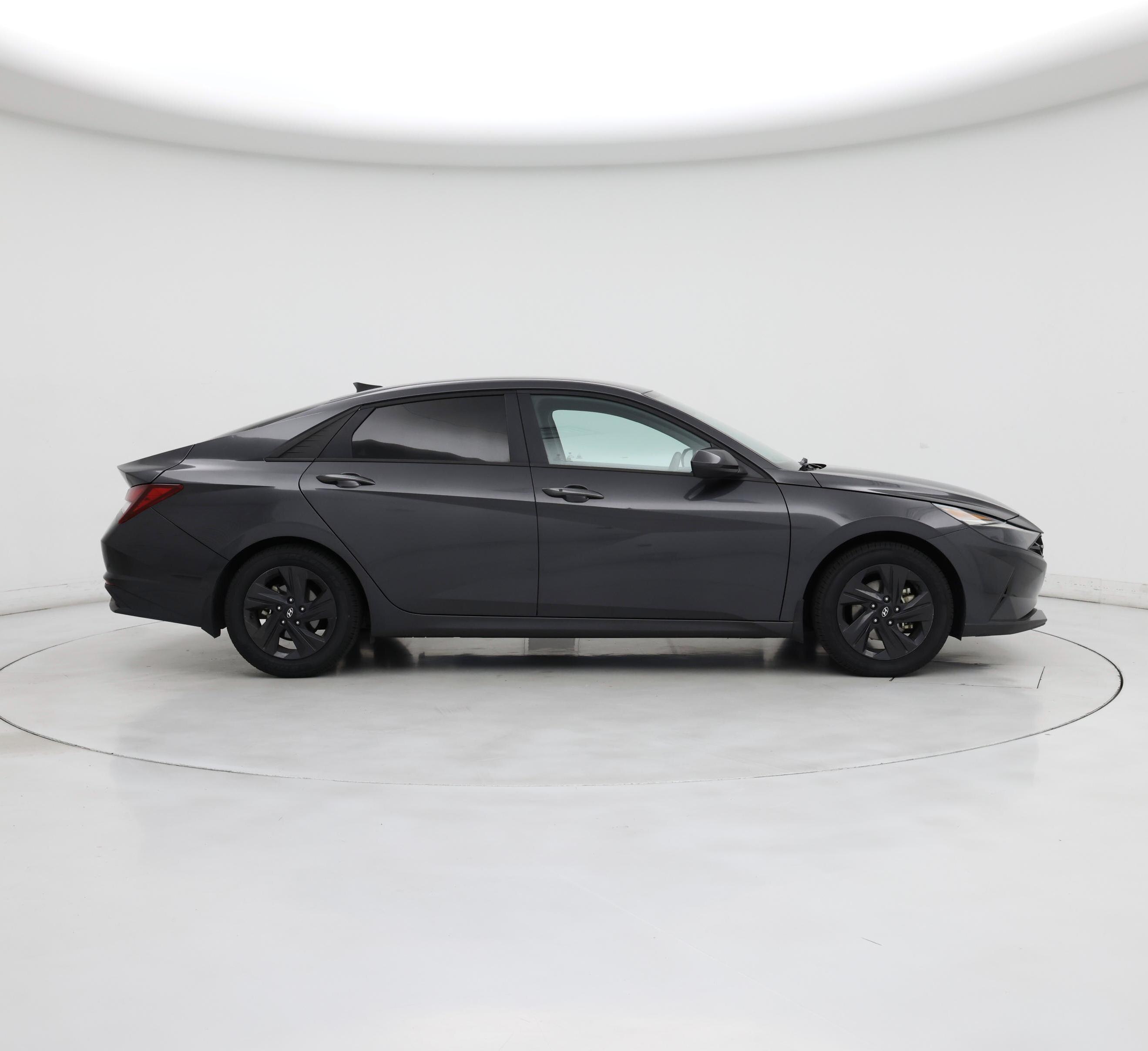 Thumbnail: 2022 Hyundai Elantra - 7