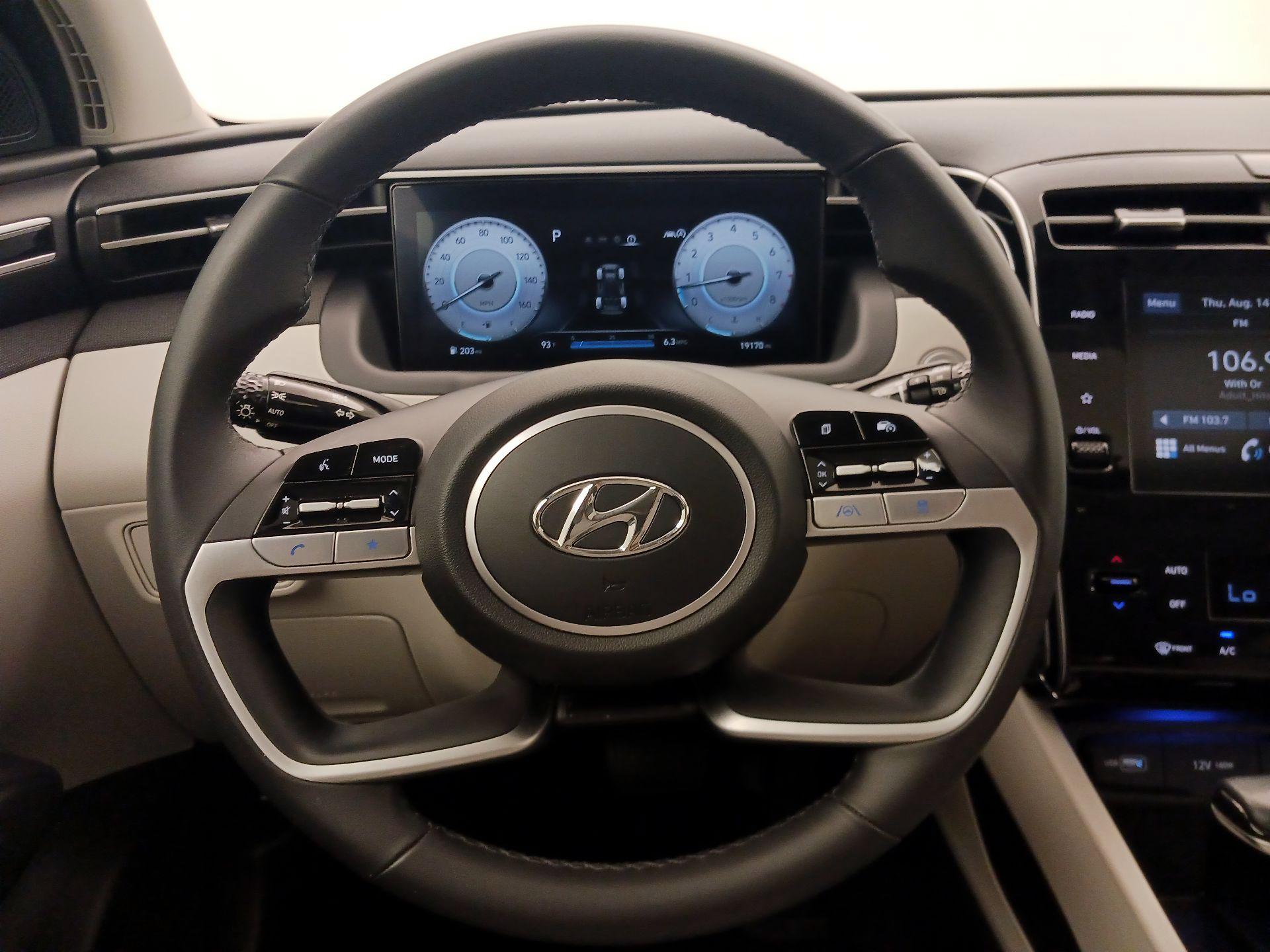 Thumbnail: 2023 Hyundai Tucson - 10
