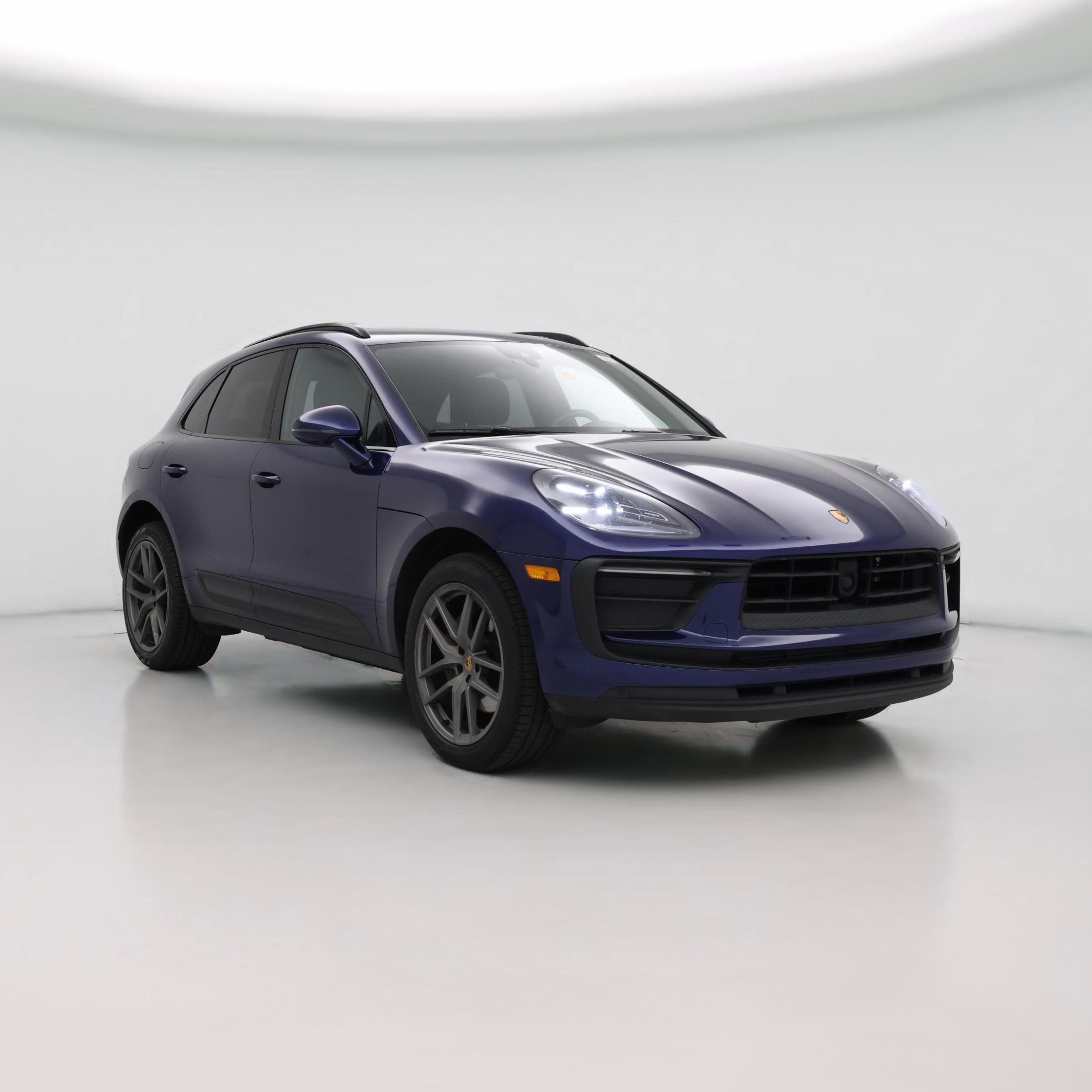Thumbnail: 2022 Porsche Macan - 1