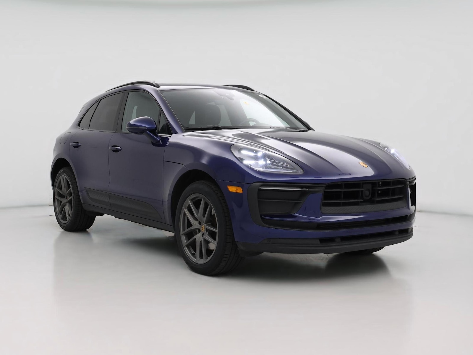 2022 Porsche Macan Base