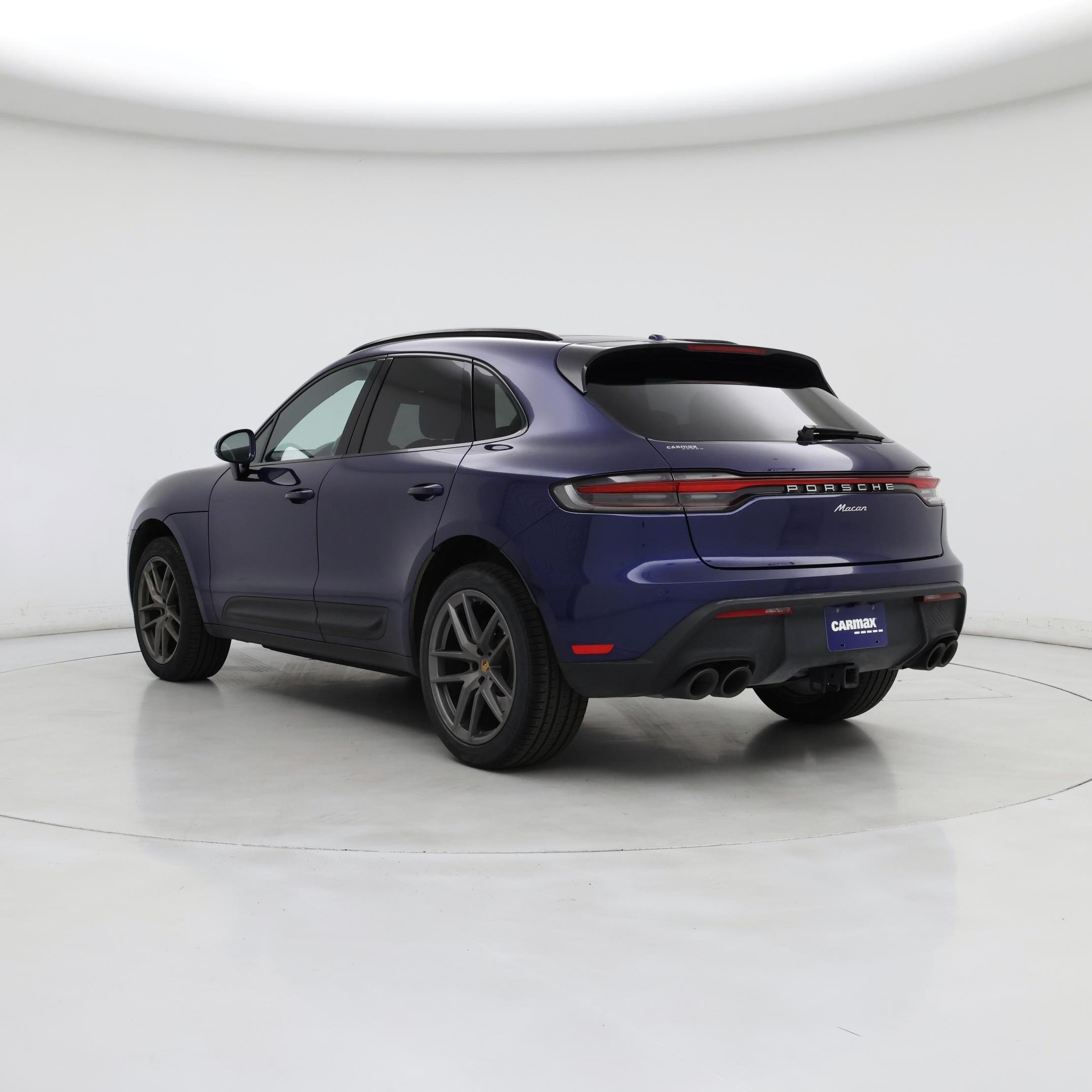 Thumbnail: 2022 Porsche Macan - 2