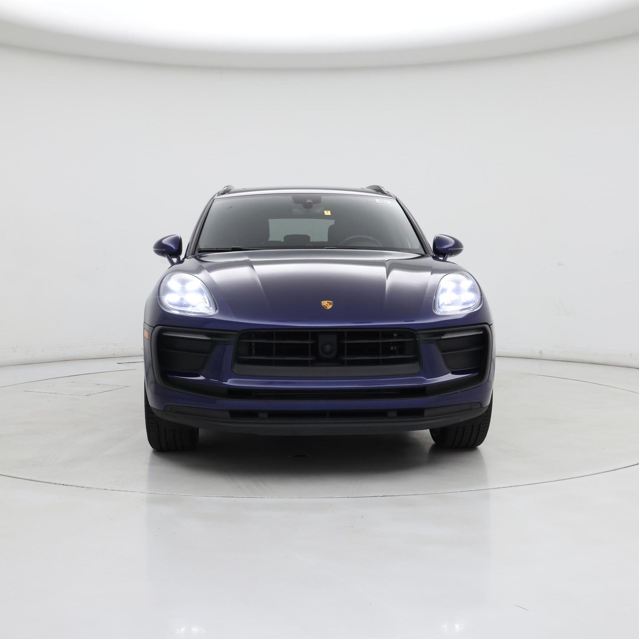 Thumbnail: 2022 Porsche Macan - 5
