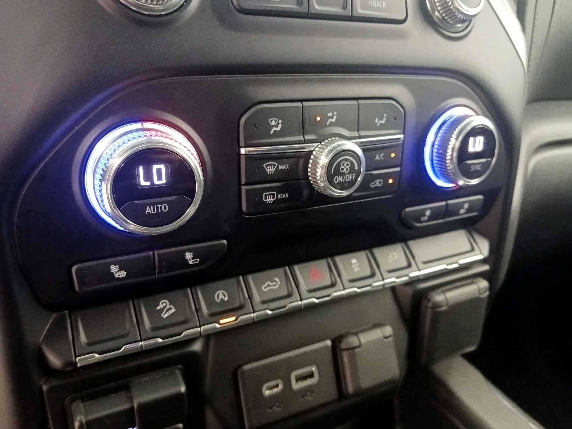Thumbnail: 2021 GMC Sierra 1500 - 16
