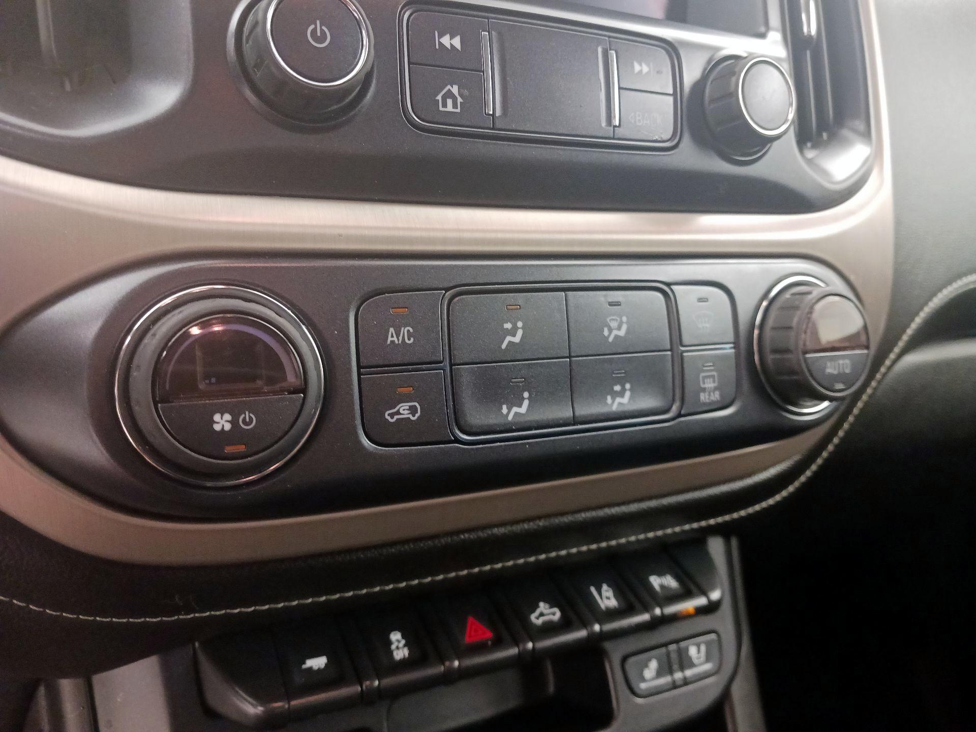 Thumbnail: 2019 GMC Canyon - 16