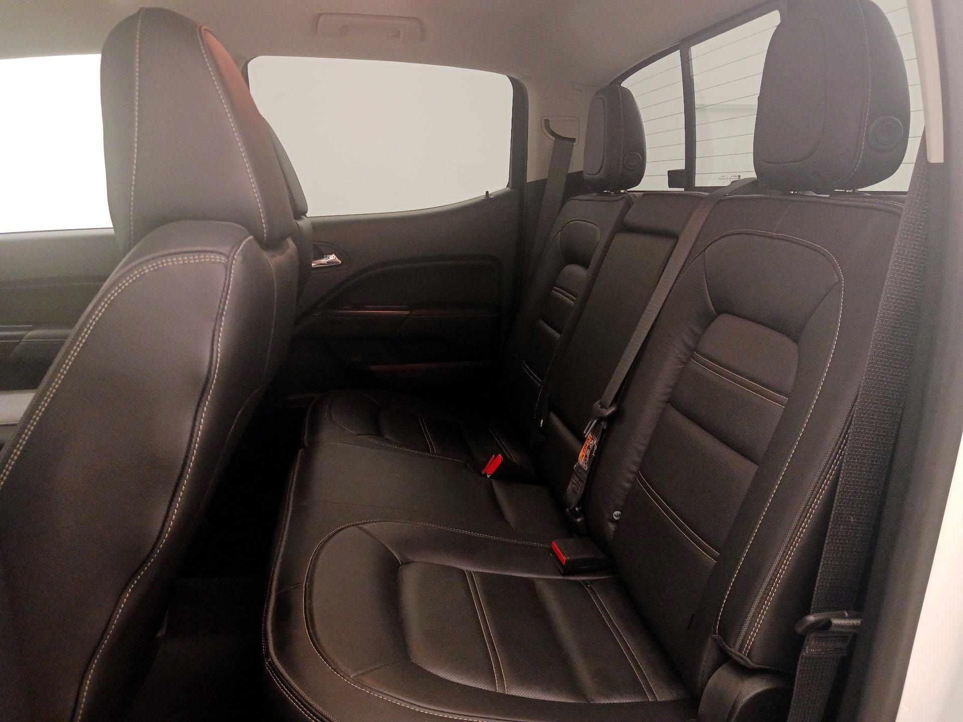 Thumbnail: 2019 GMC Canyon - 19