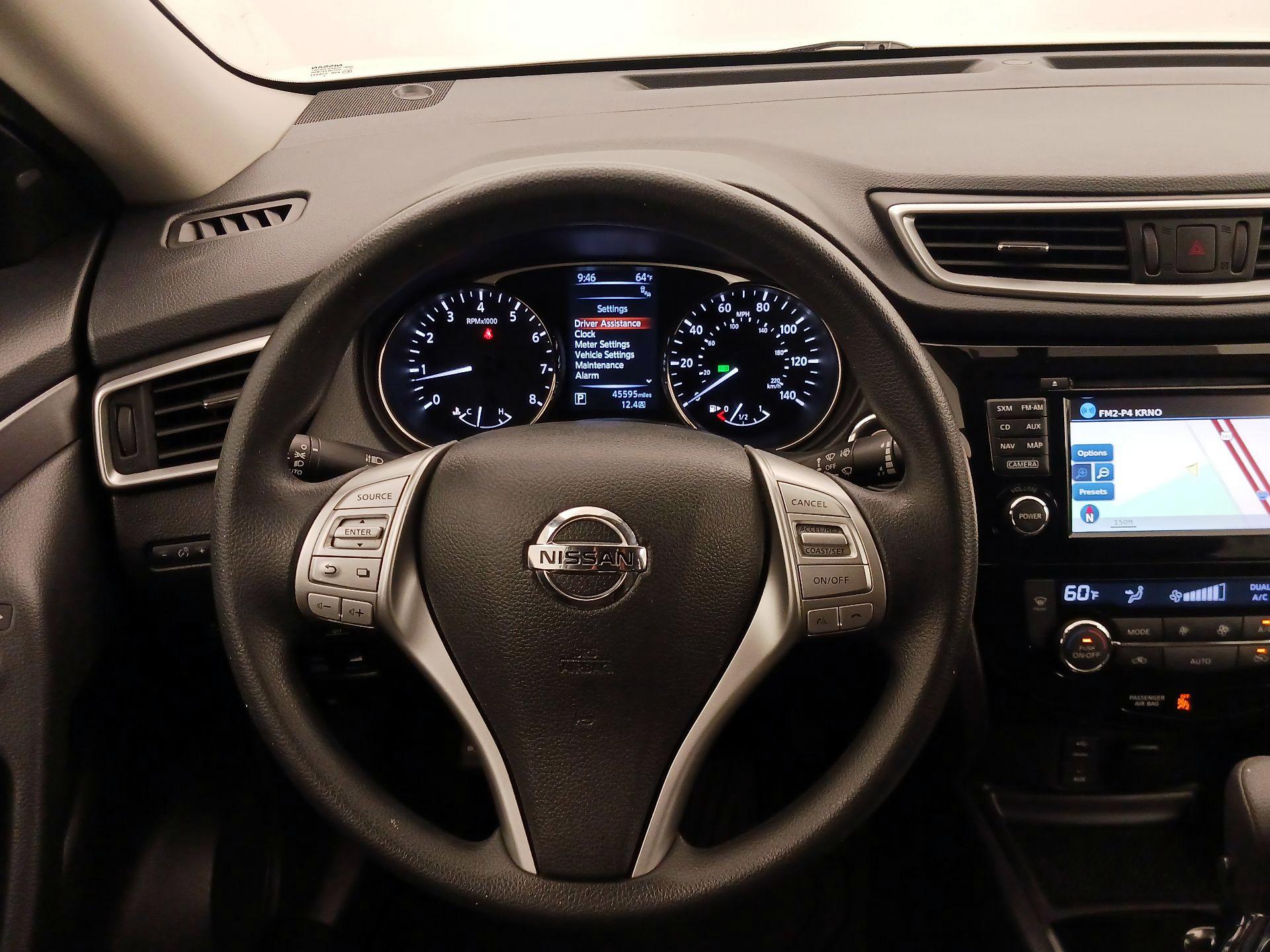 Thumbnail: 2016 Nissan Rogue - 10