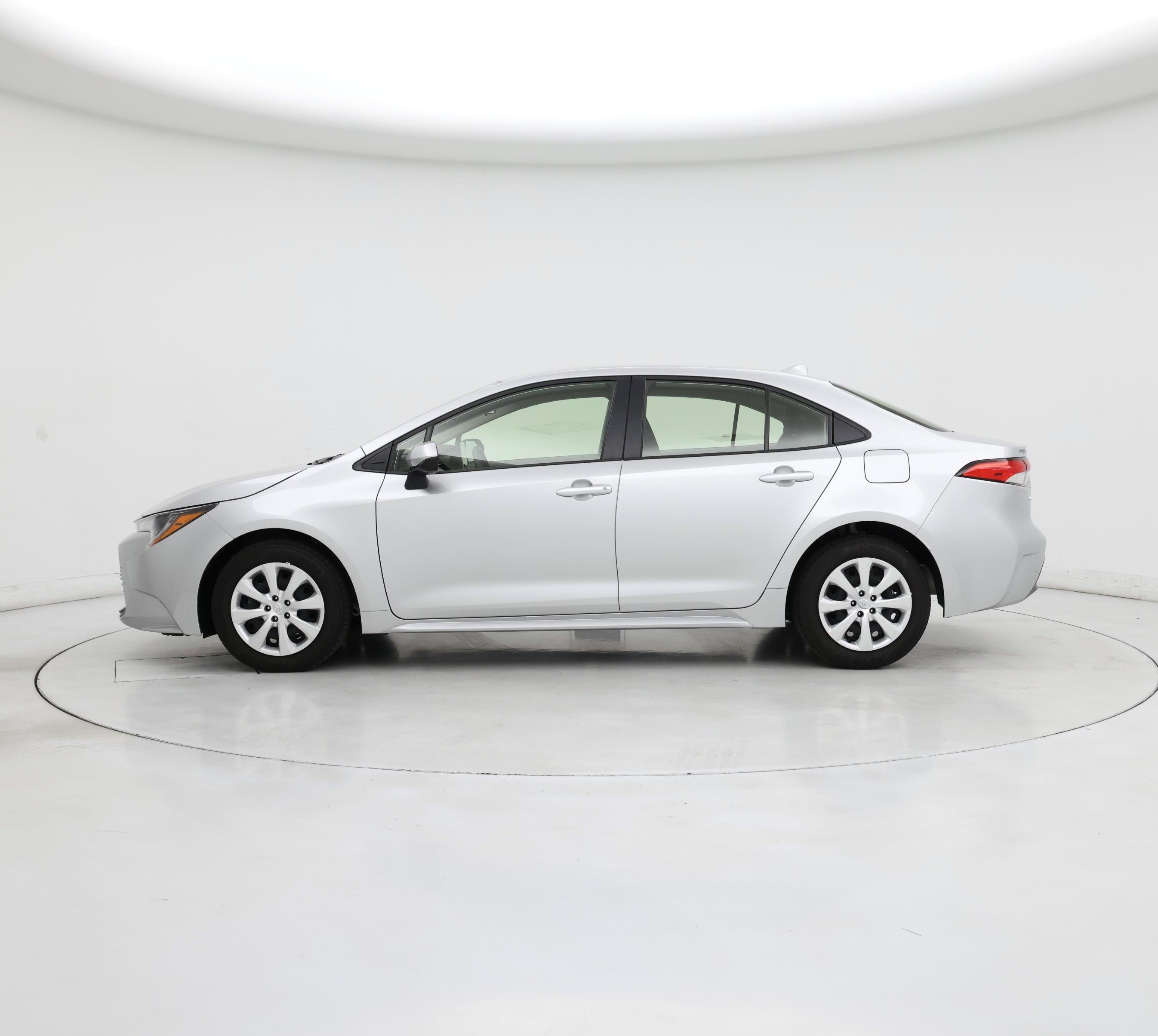 Thumbnail: 2024 Toyota Corolla - 3