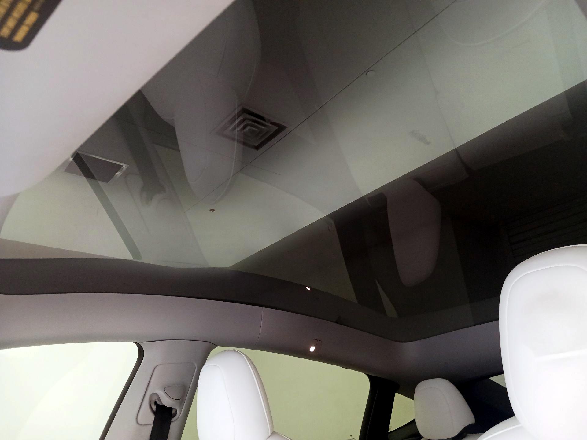 Thumbnail: 2021 Tesla Model Y - 17