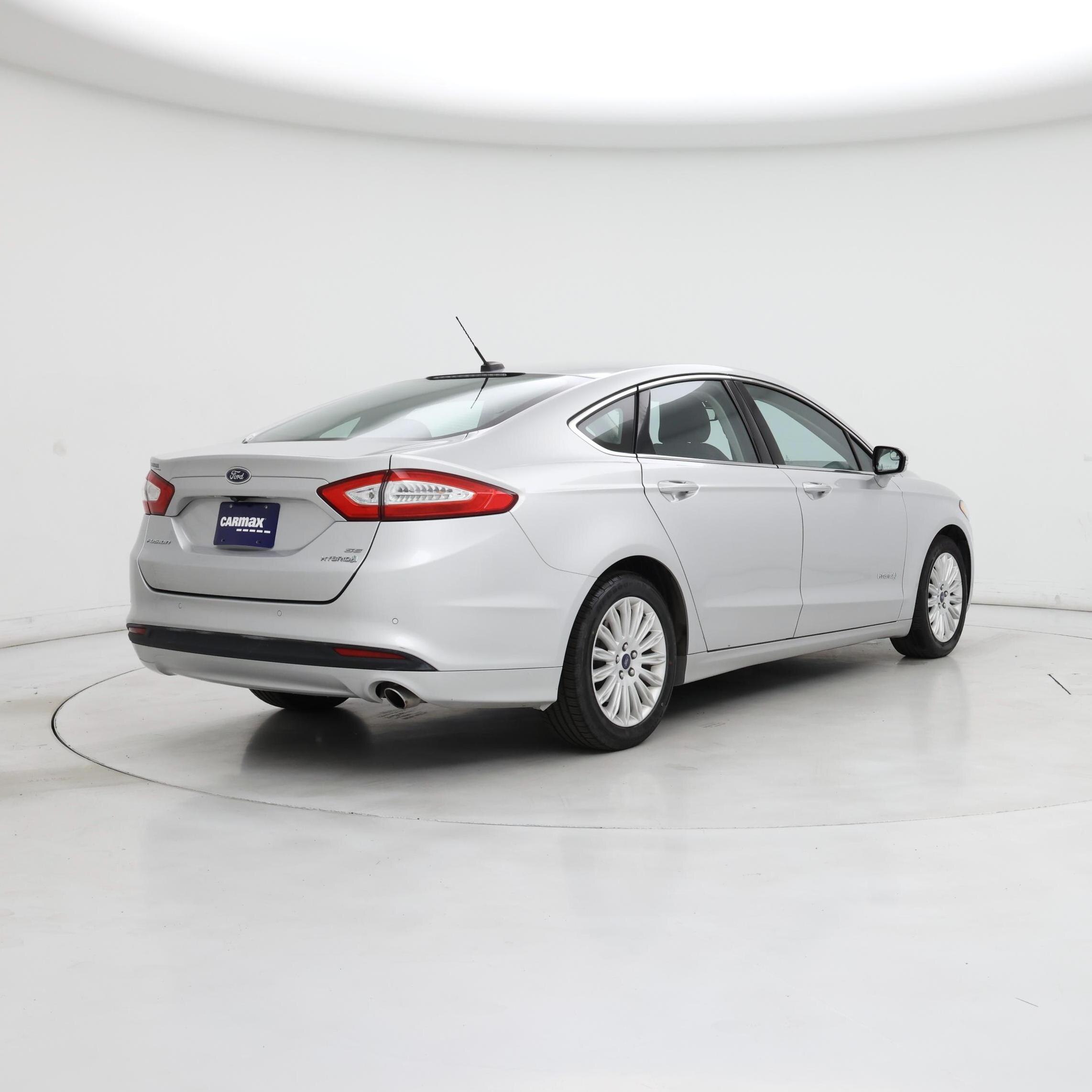 Thumbnail: 2016 Ford Fusion - 8