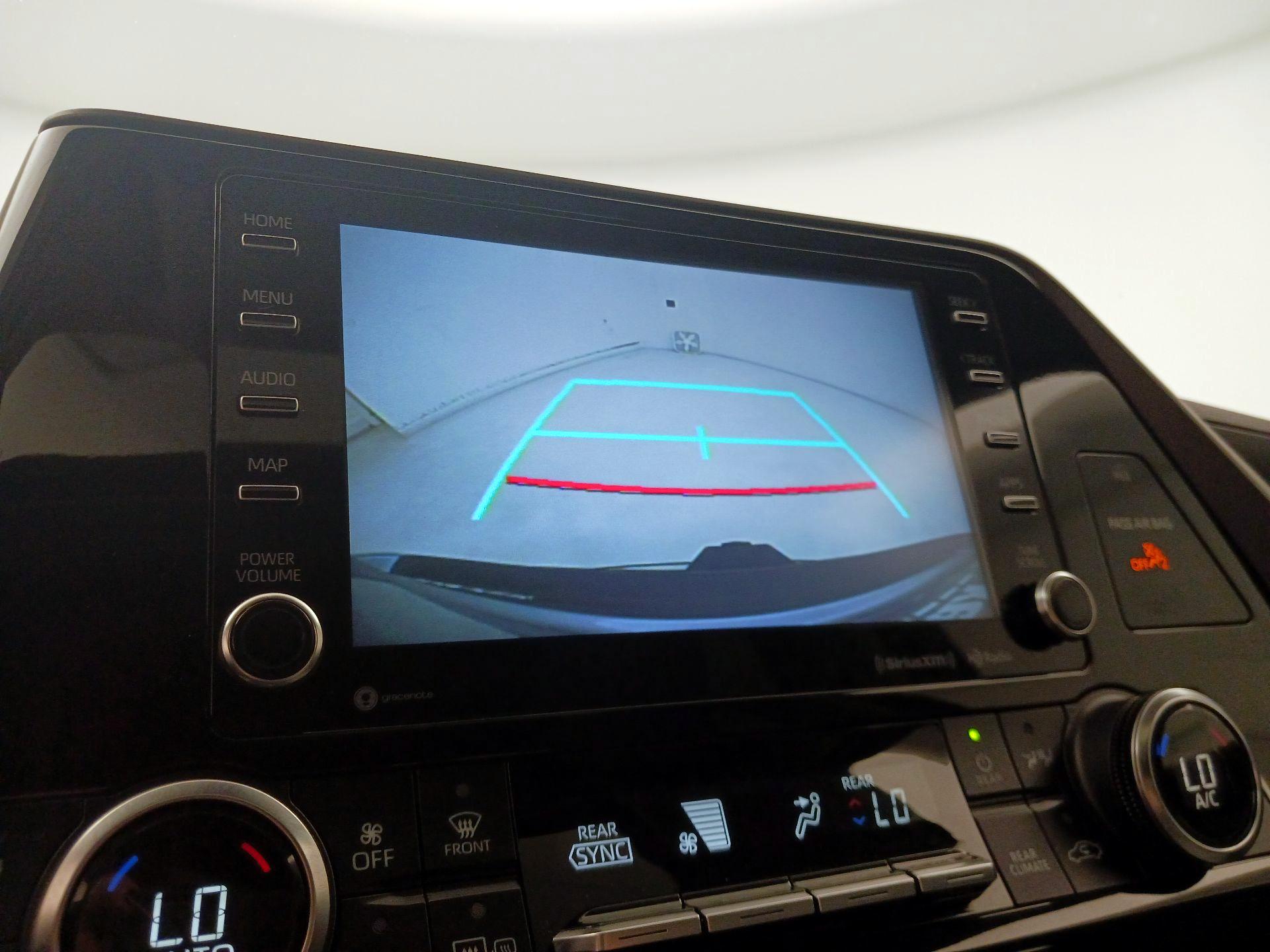 Thumbnail: 2022 Toyota Highlander - 15
