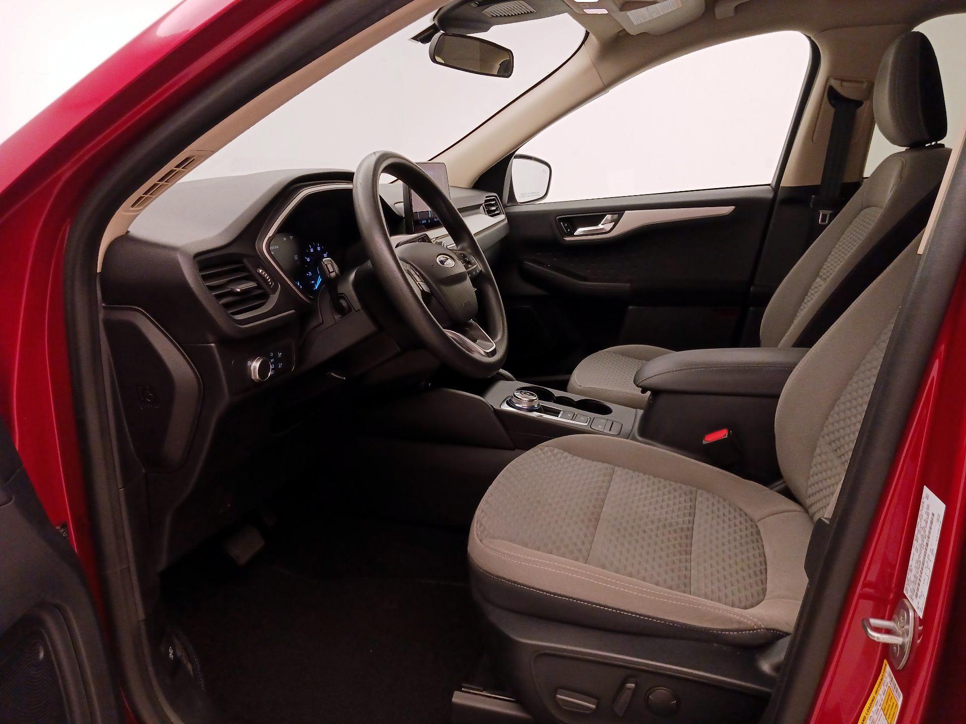 Thumbnail: 2020 Ford Escape - 11