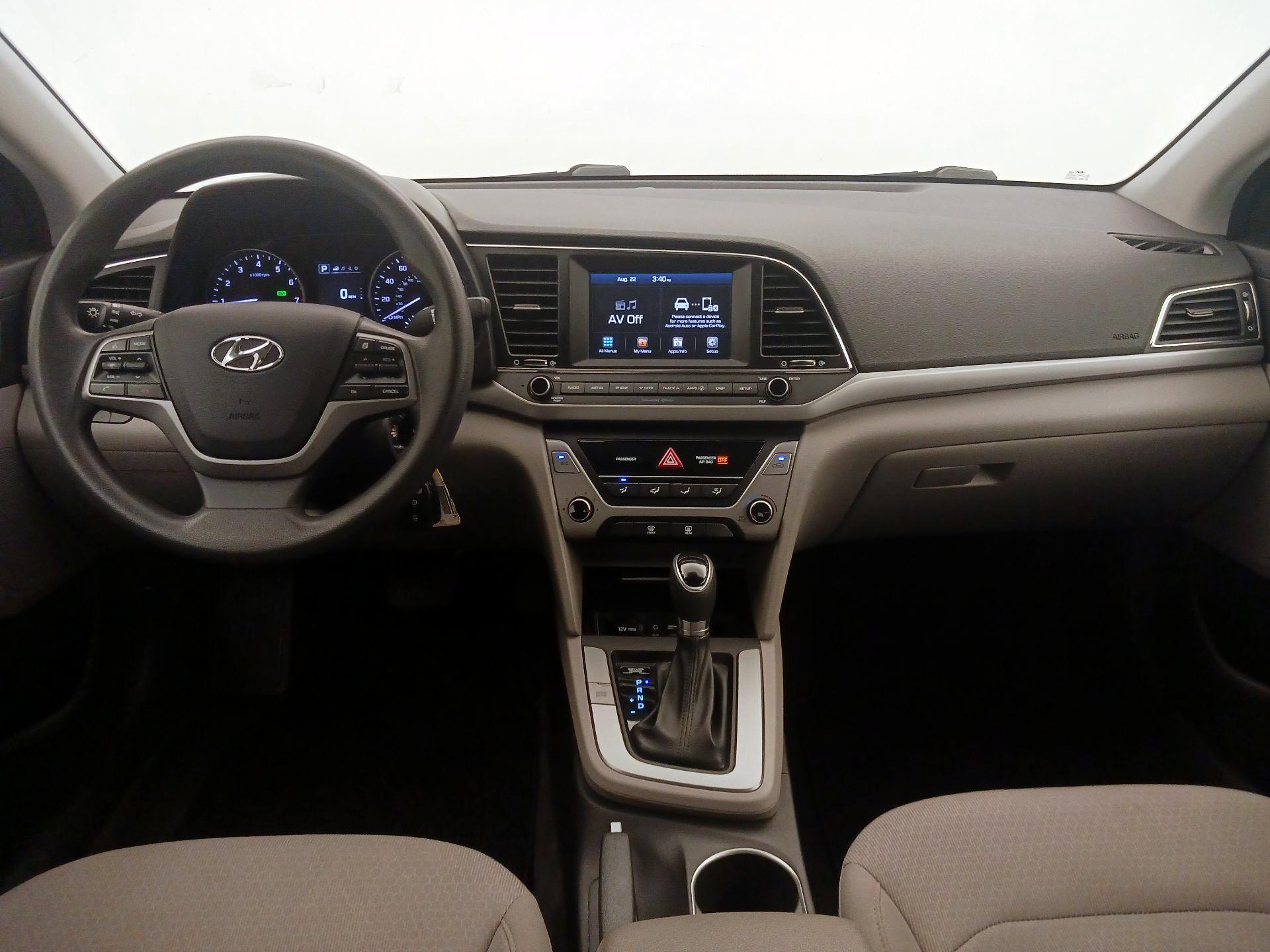 Thumbnail: 2018 Hyundai Elantra - 9