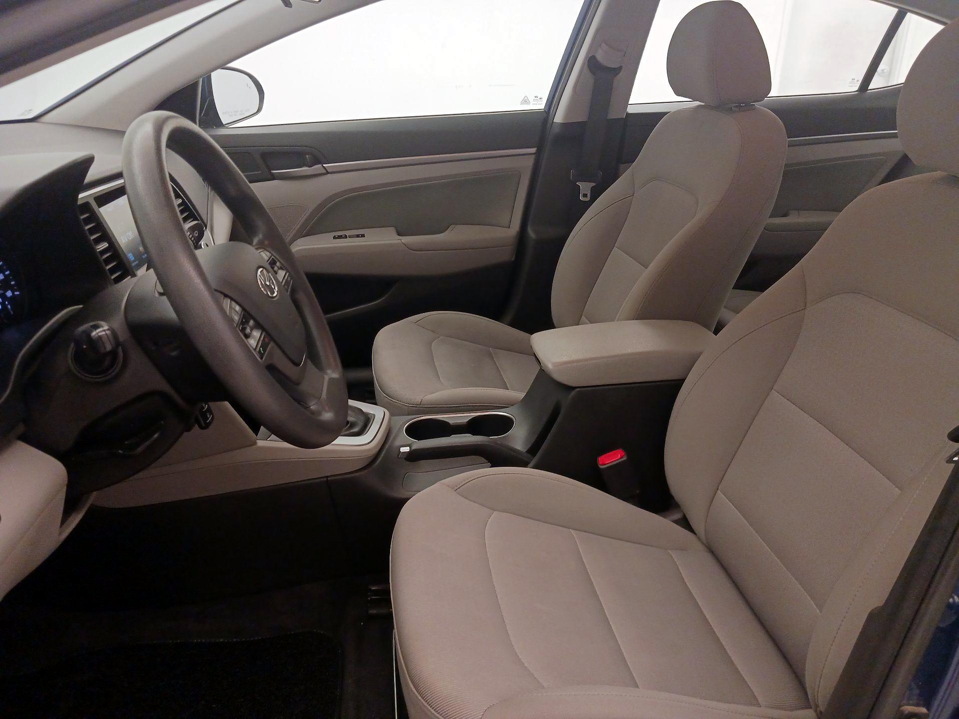 Thumbnail: 2018 Hyundai Elantra - 11