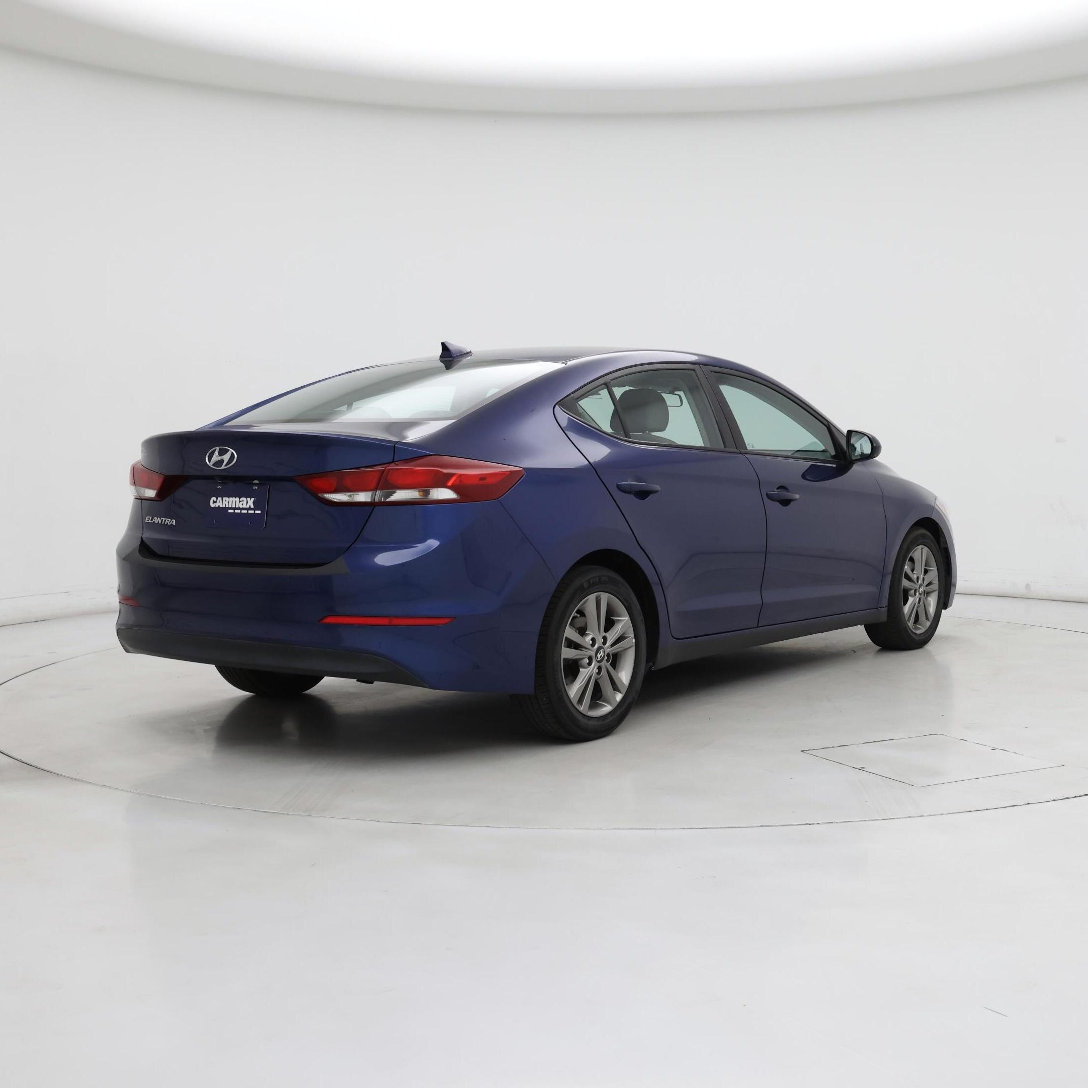Thumbnail: 2018 Hyundai Elantra - 8