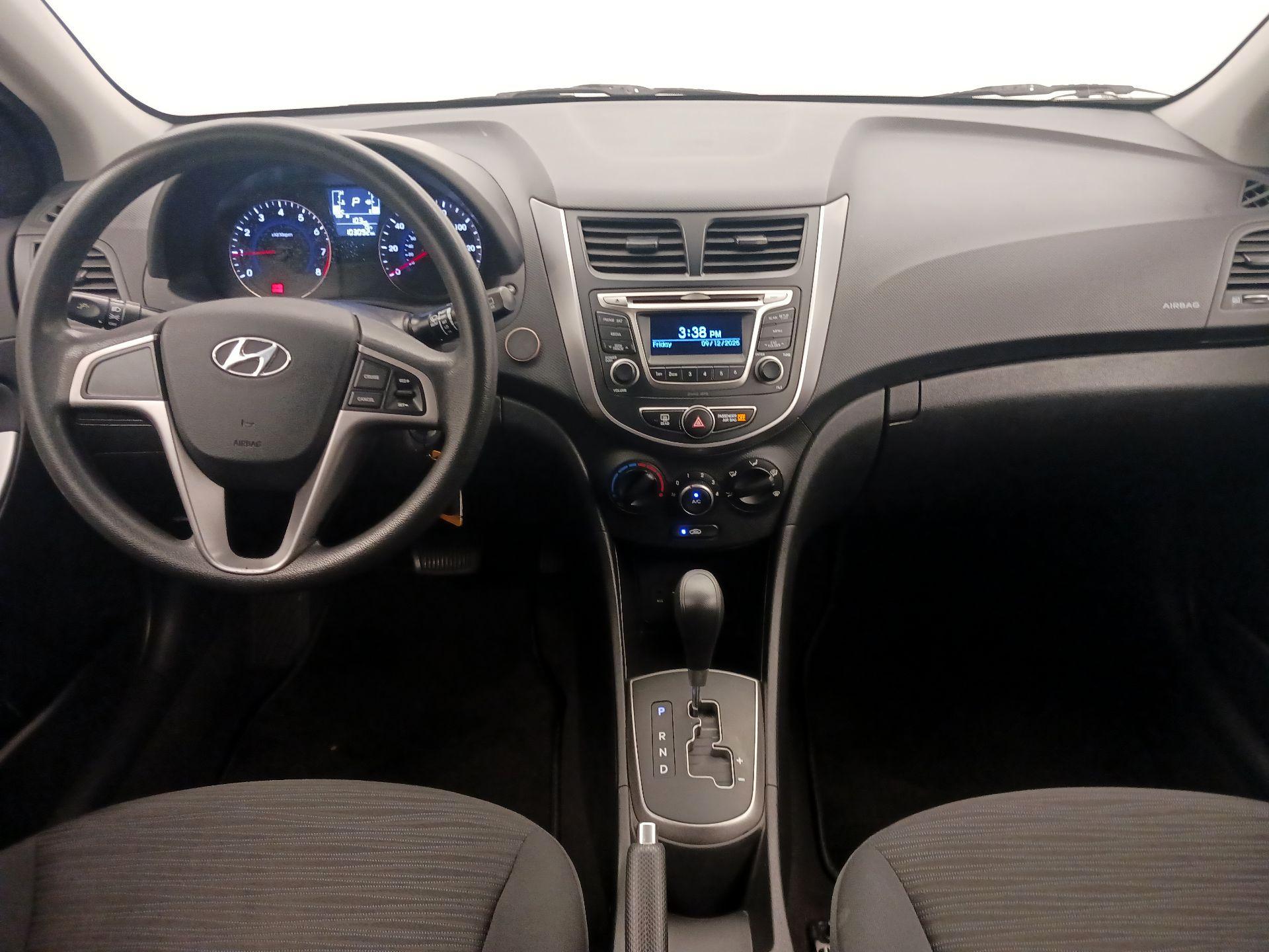 Thumbnail: 2015 Hyundai Accent - 9