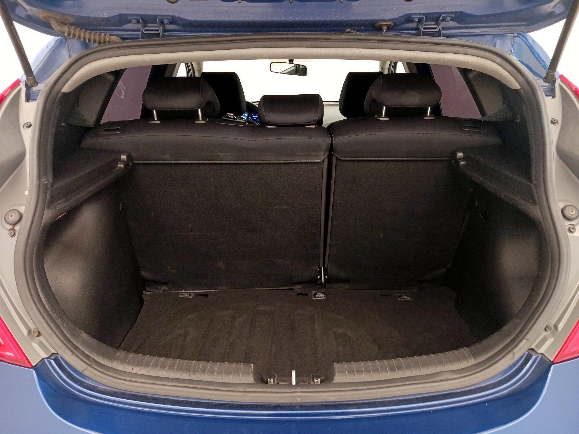 Thumbnail: 2015 Hyundai Accent - 19