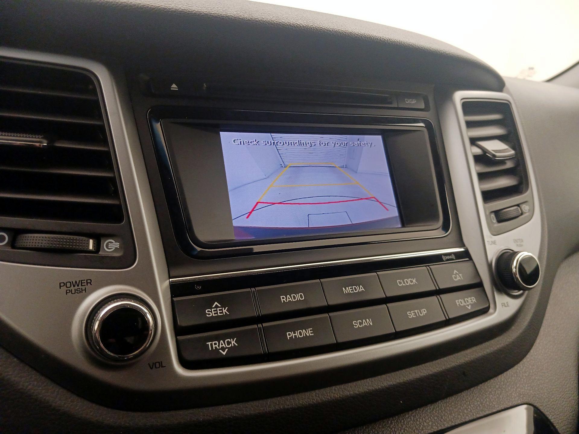 Thumbnail: 2016 Hyundai Tucson - 14