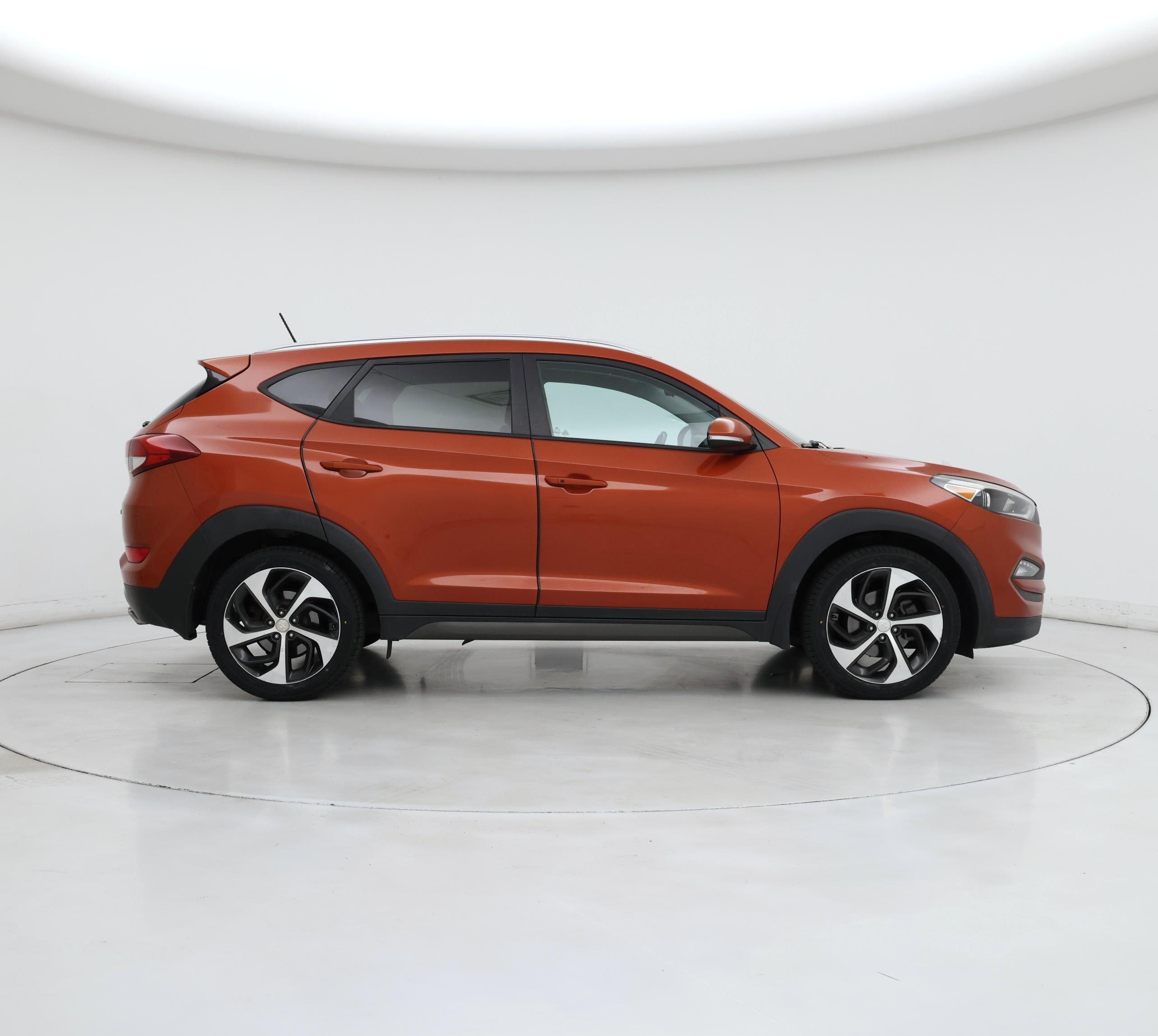 Thumbnail: 2016 Hyundai Tucson - 7