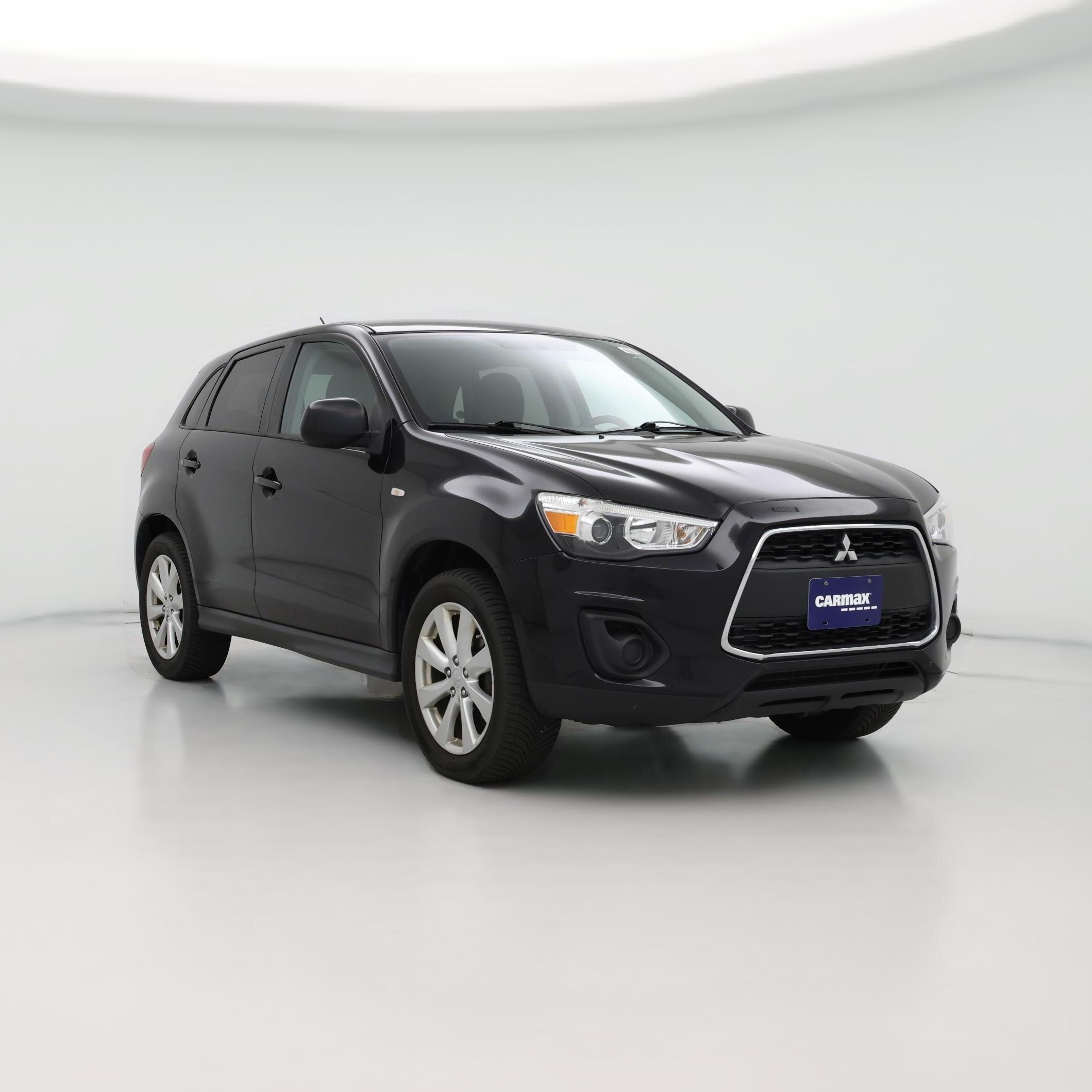 Thumbnail: 2015 Mitsubishi Outlander Sport - 1