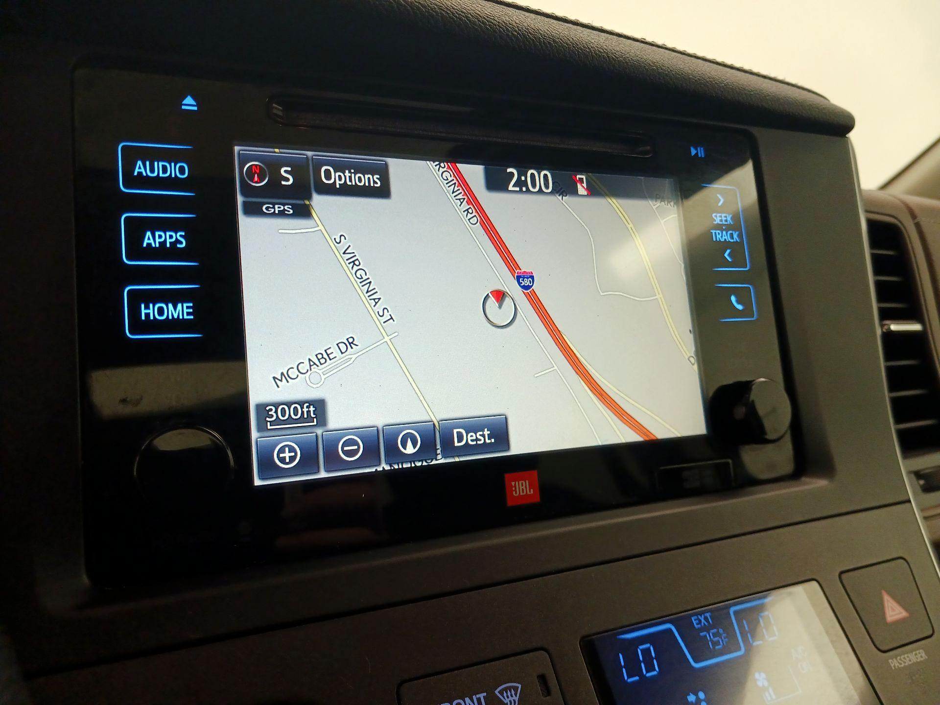 Thumbnail: 2015 Toyota Sienna - 14