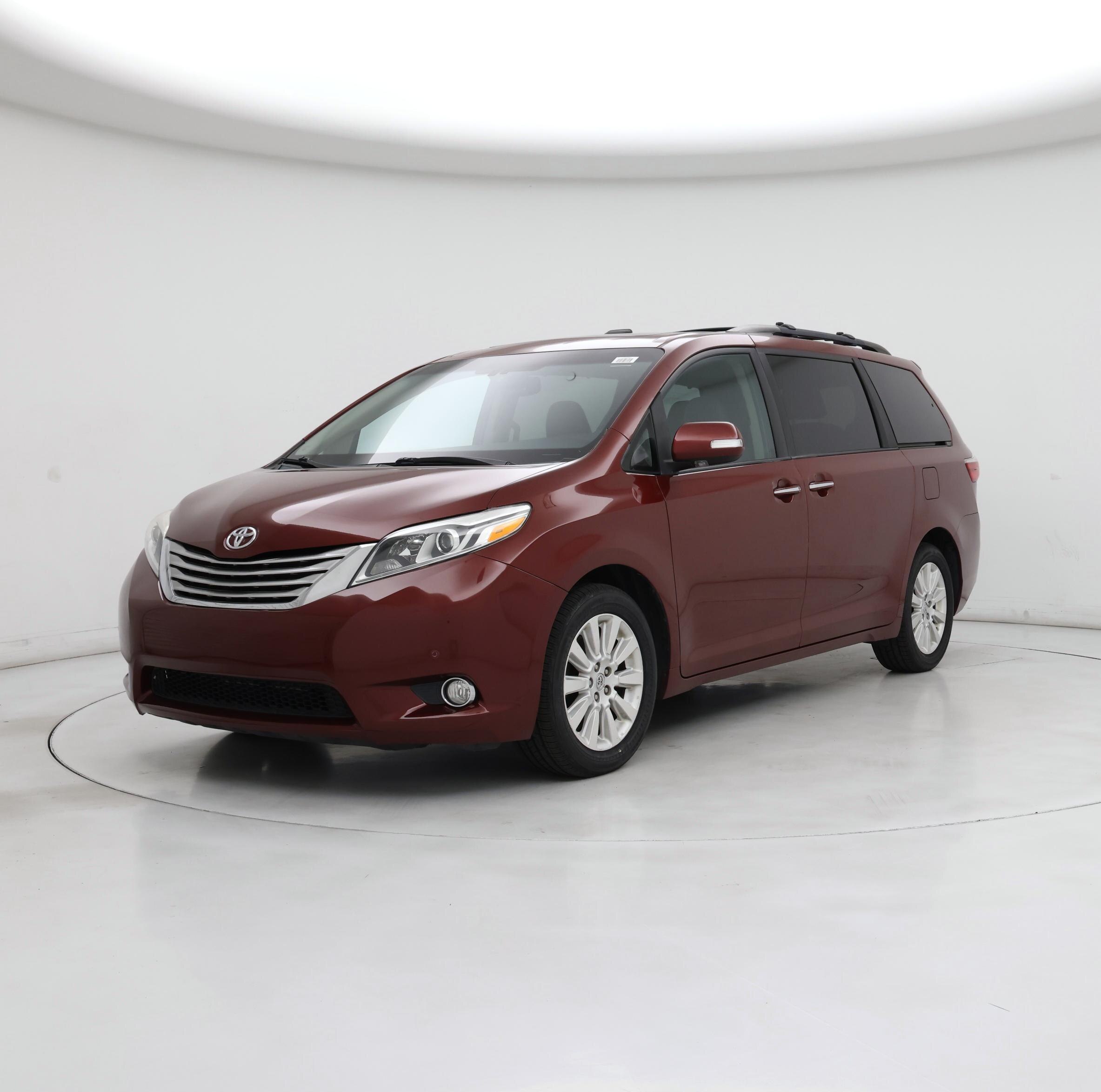 Thumbnail: 2015 Toyota Sienna - 4