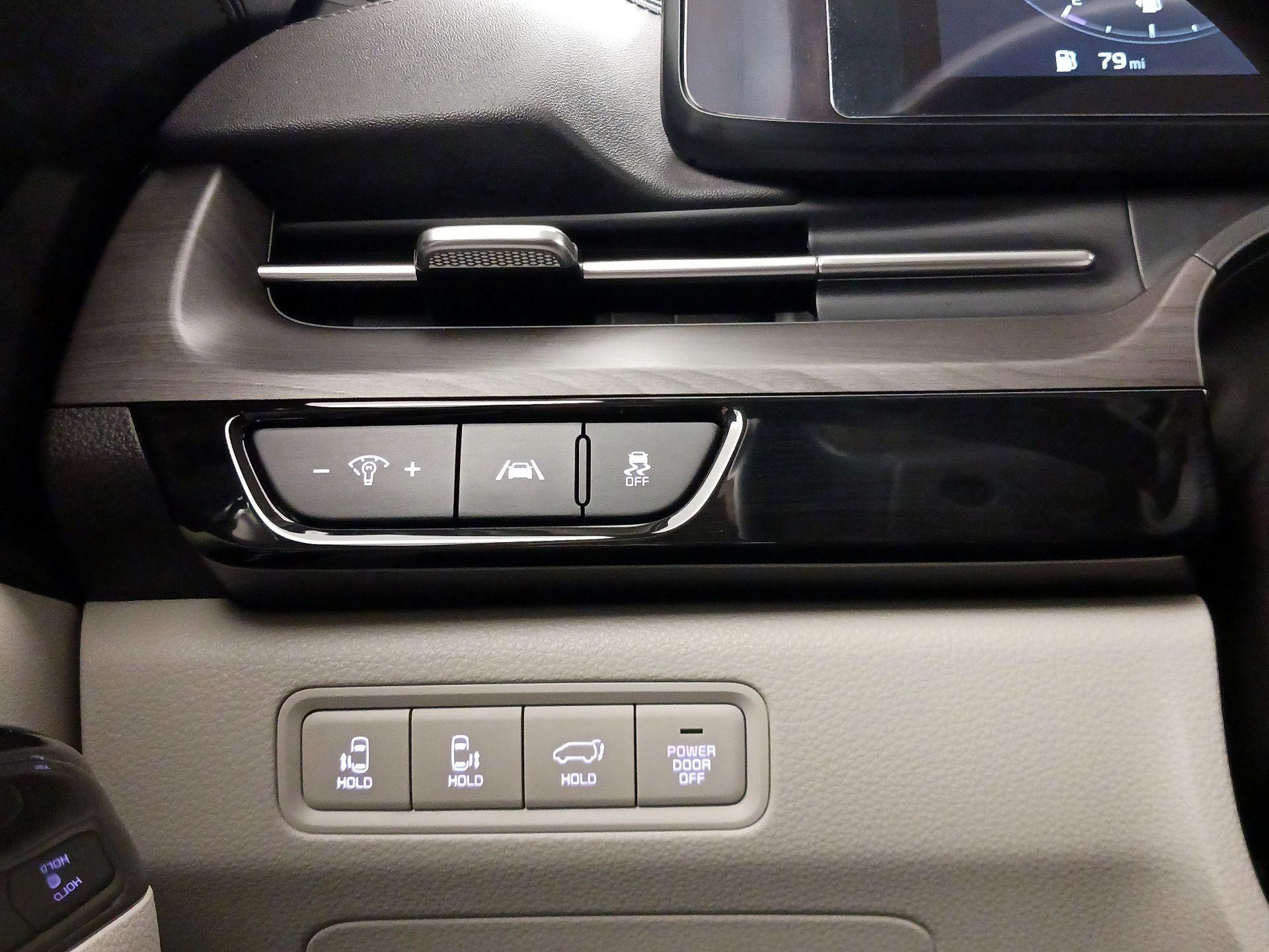 Thumbnail: 2024 Kia Carnival - 13