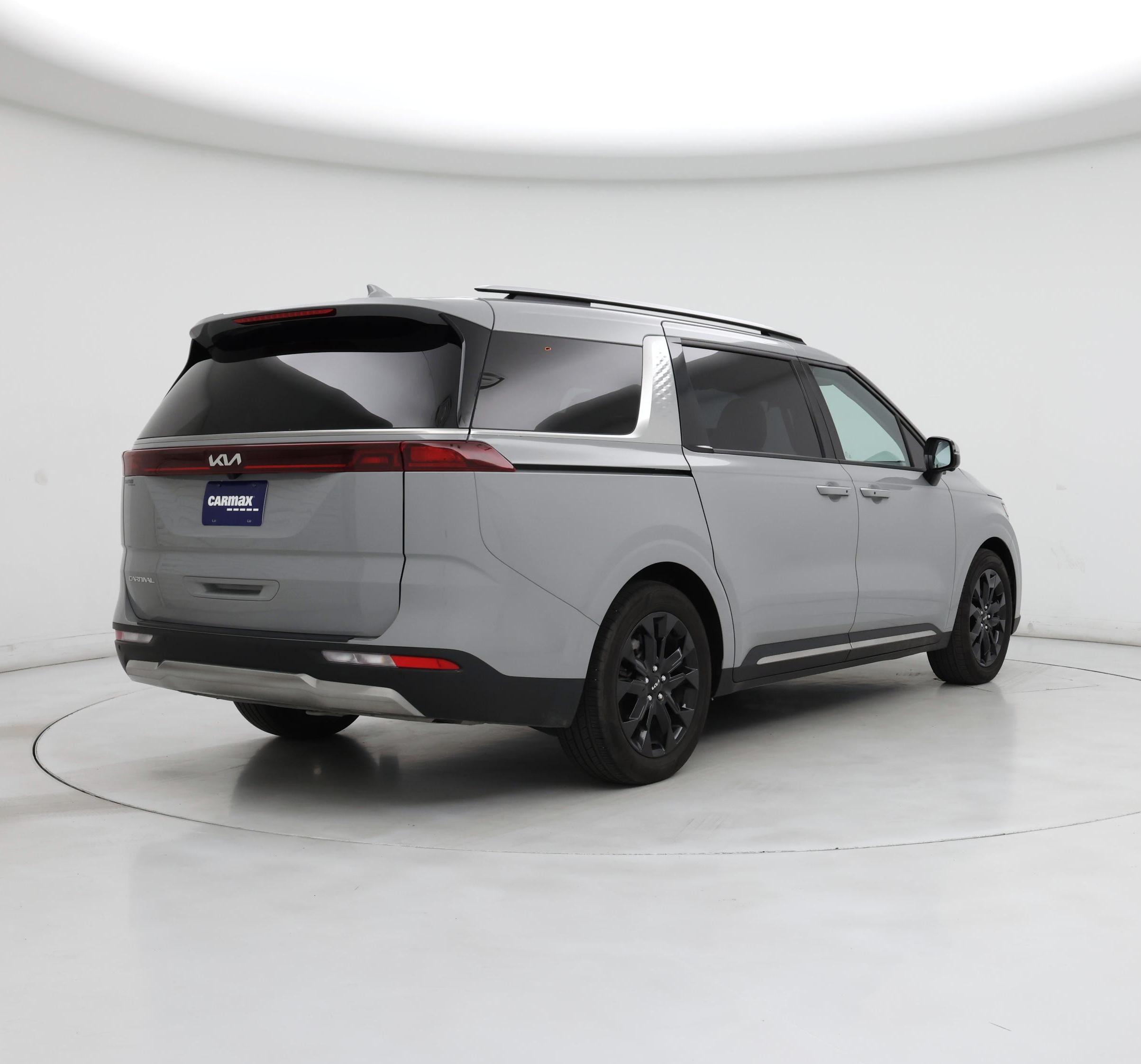 Thumbnail: 2024 Kia Carnival - 8