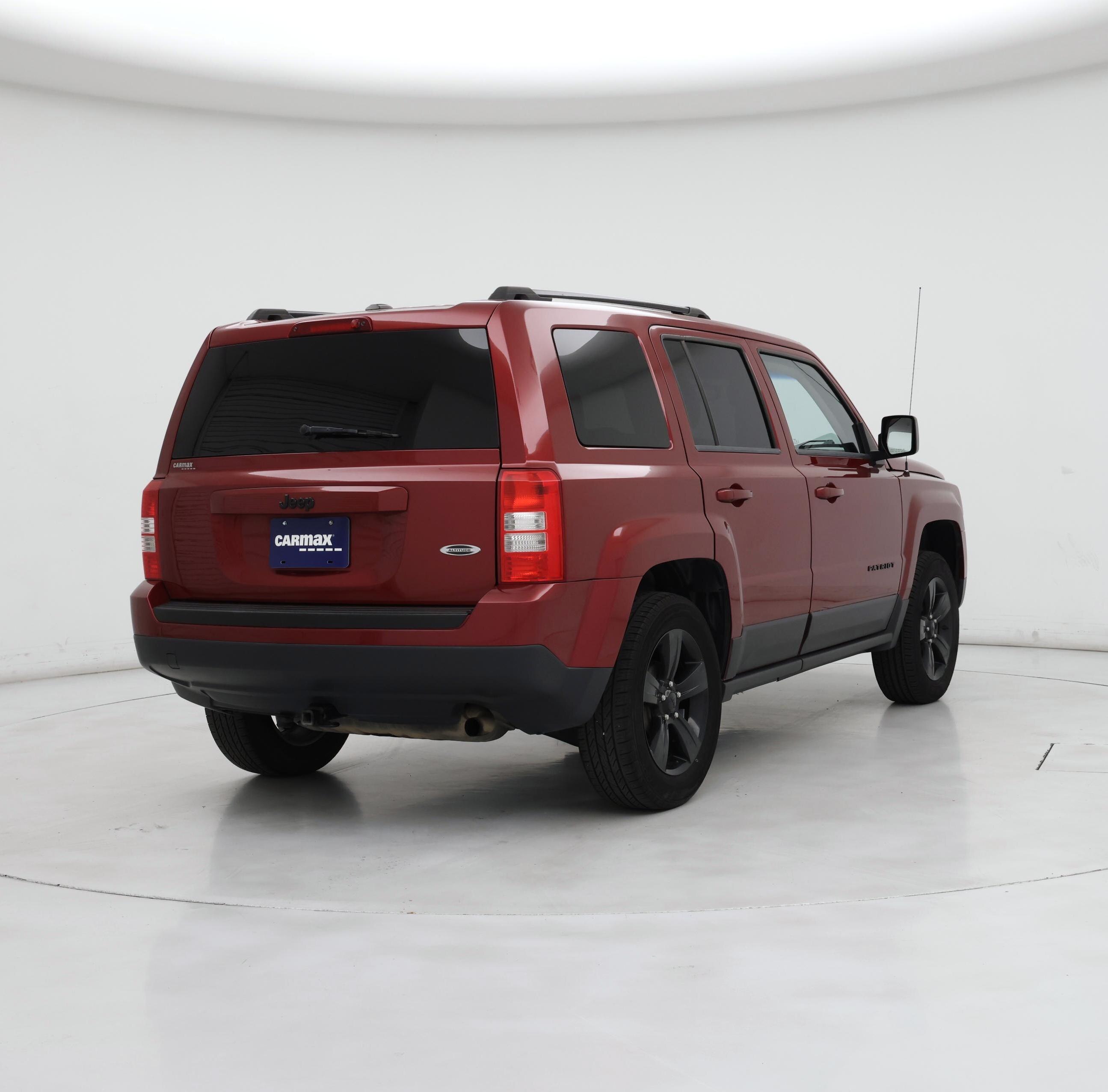 Thumbnail: 2015 Jeep Patriot - 8