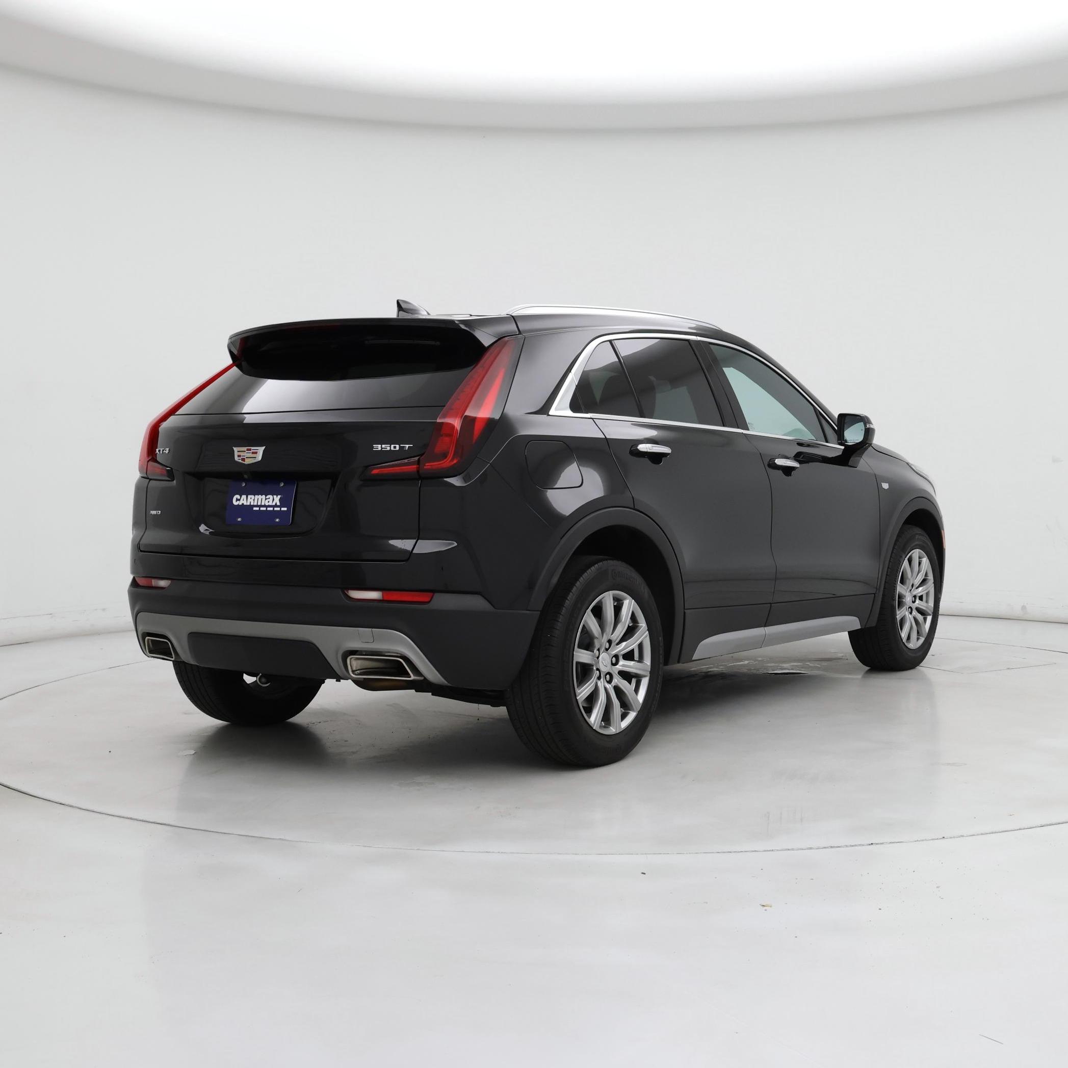 Thumbnail: 2023 Cadillac XT4 - 8