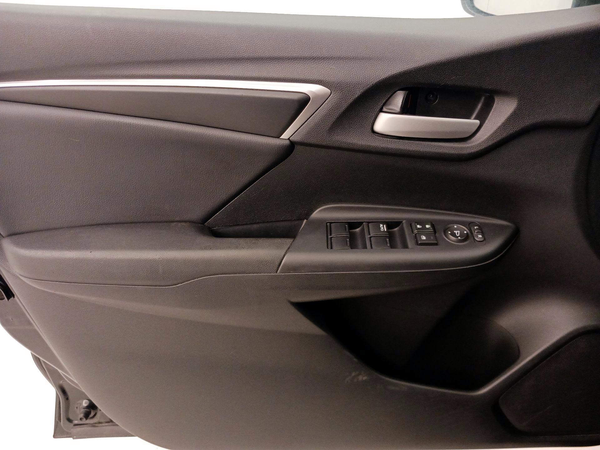 Thumbnail: 2015 Honda Fit - 12