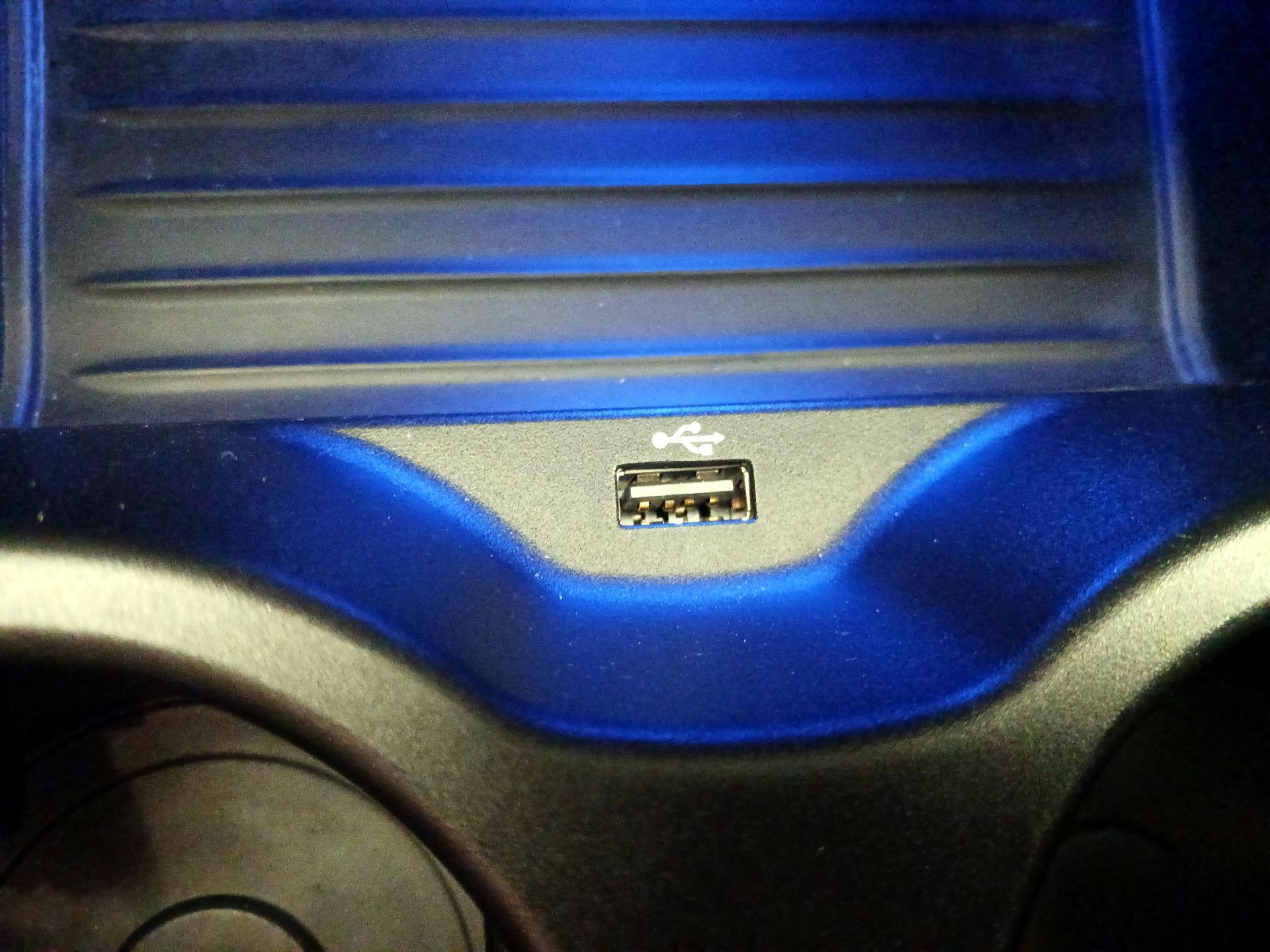 Thumbnail: 2019 BMW 5 Series - 19