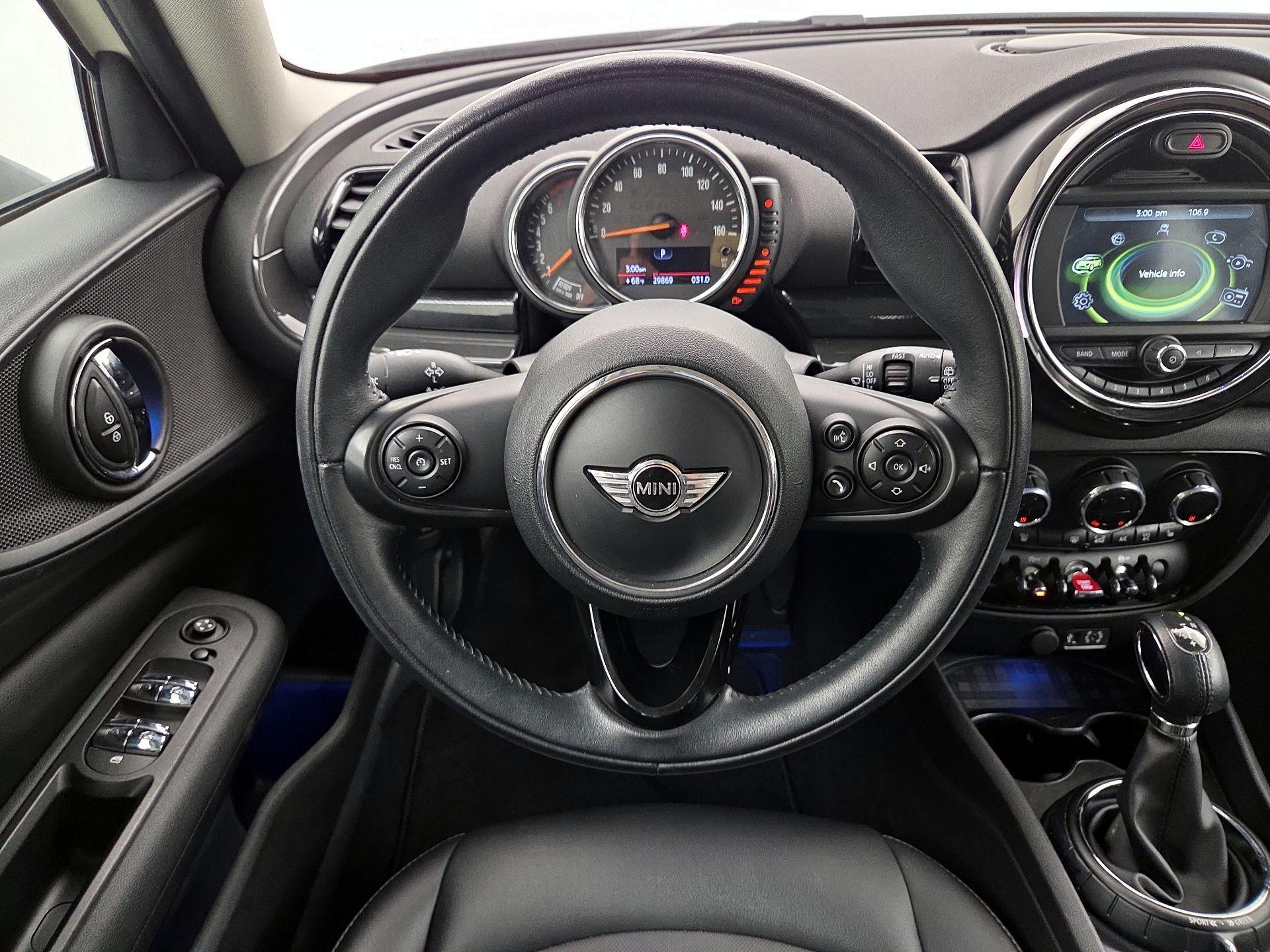 Thumbnail: 2017 MINI Cooper Clubman - 10