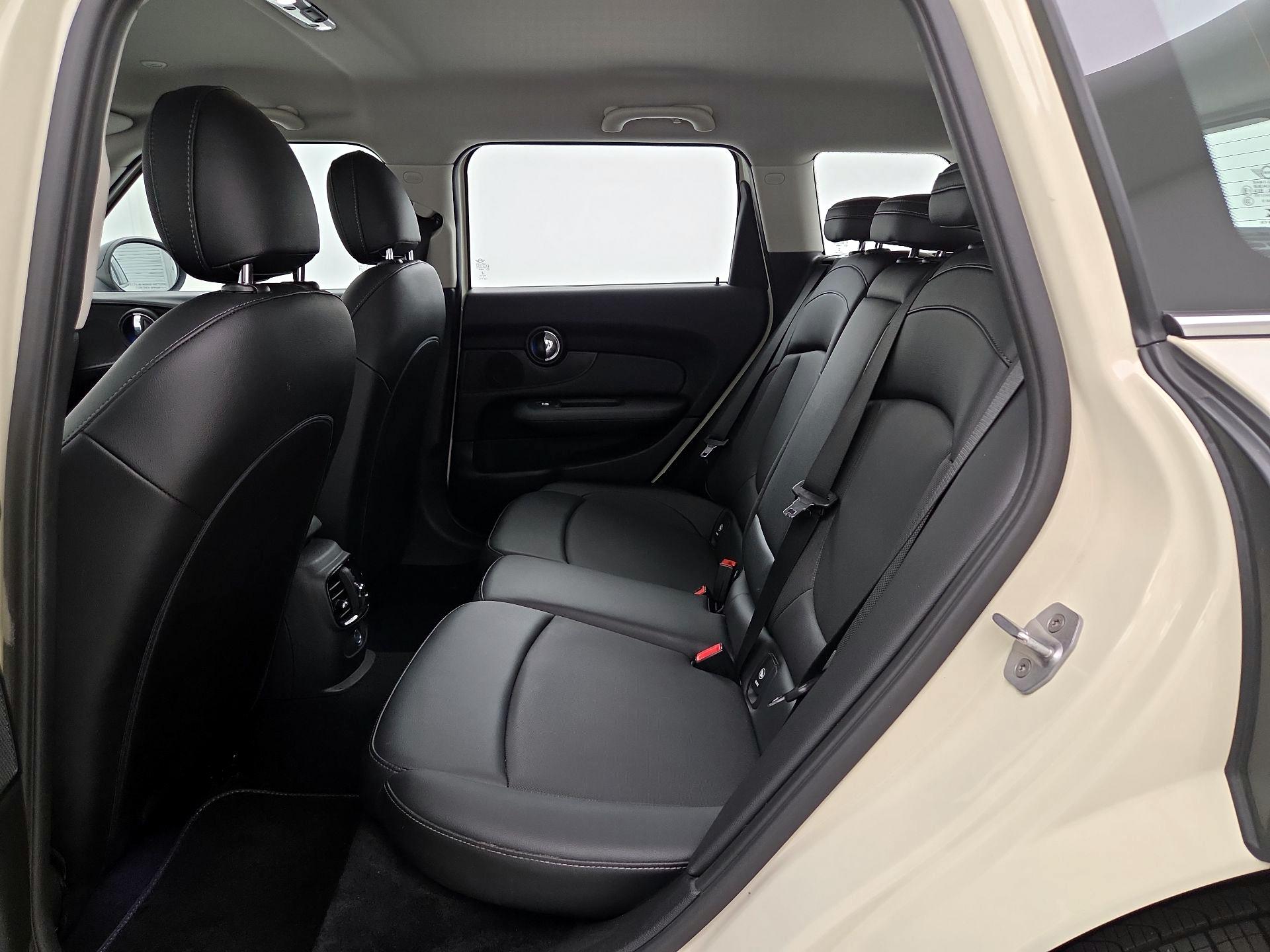 Thumbnail: 2017 MINI Cooper Clubman - 18