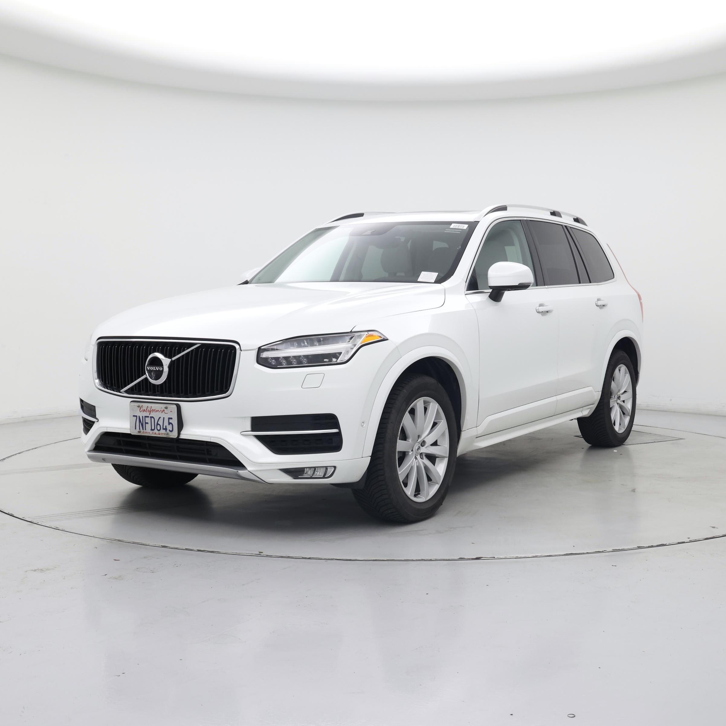 Thumbnail: 2016 Volvo XC90 - 4