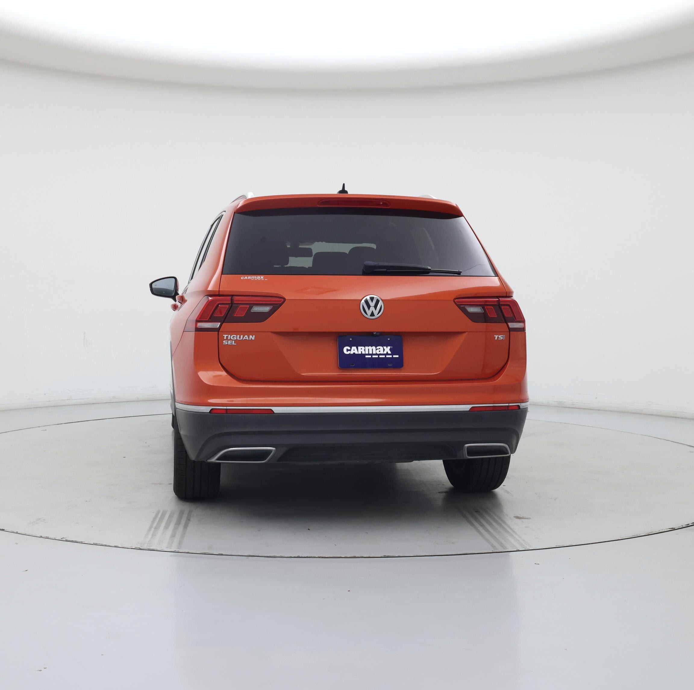 Thumbnail: 2018 Volkswagen Tiguan - 6