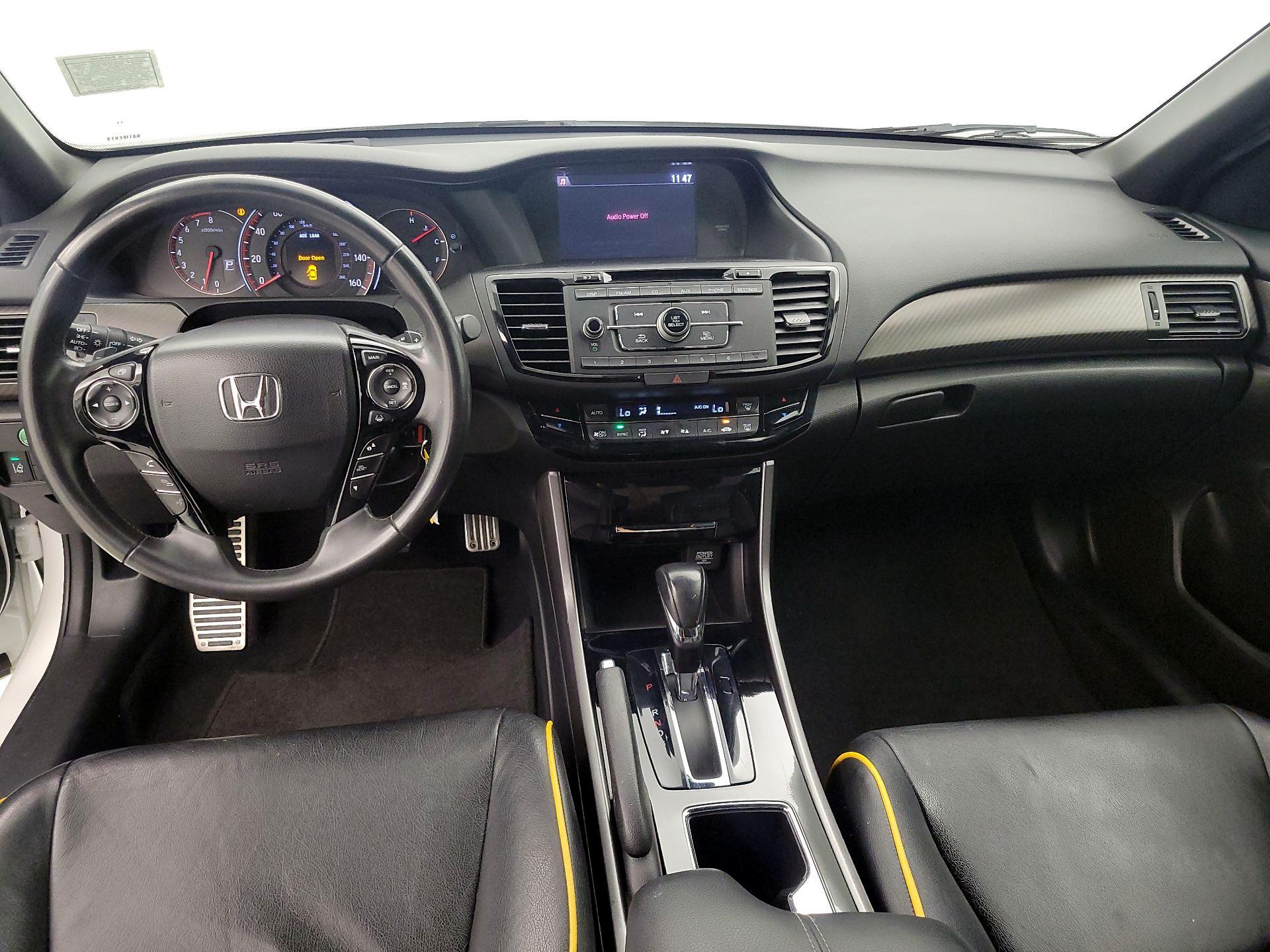 Thumbnail: 2016 Honda Accord - 9
