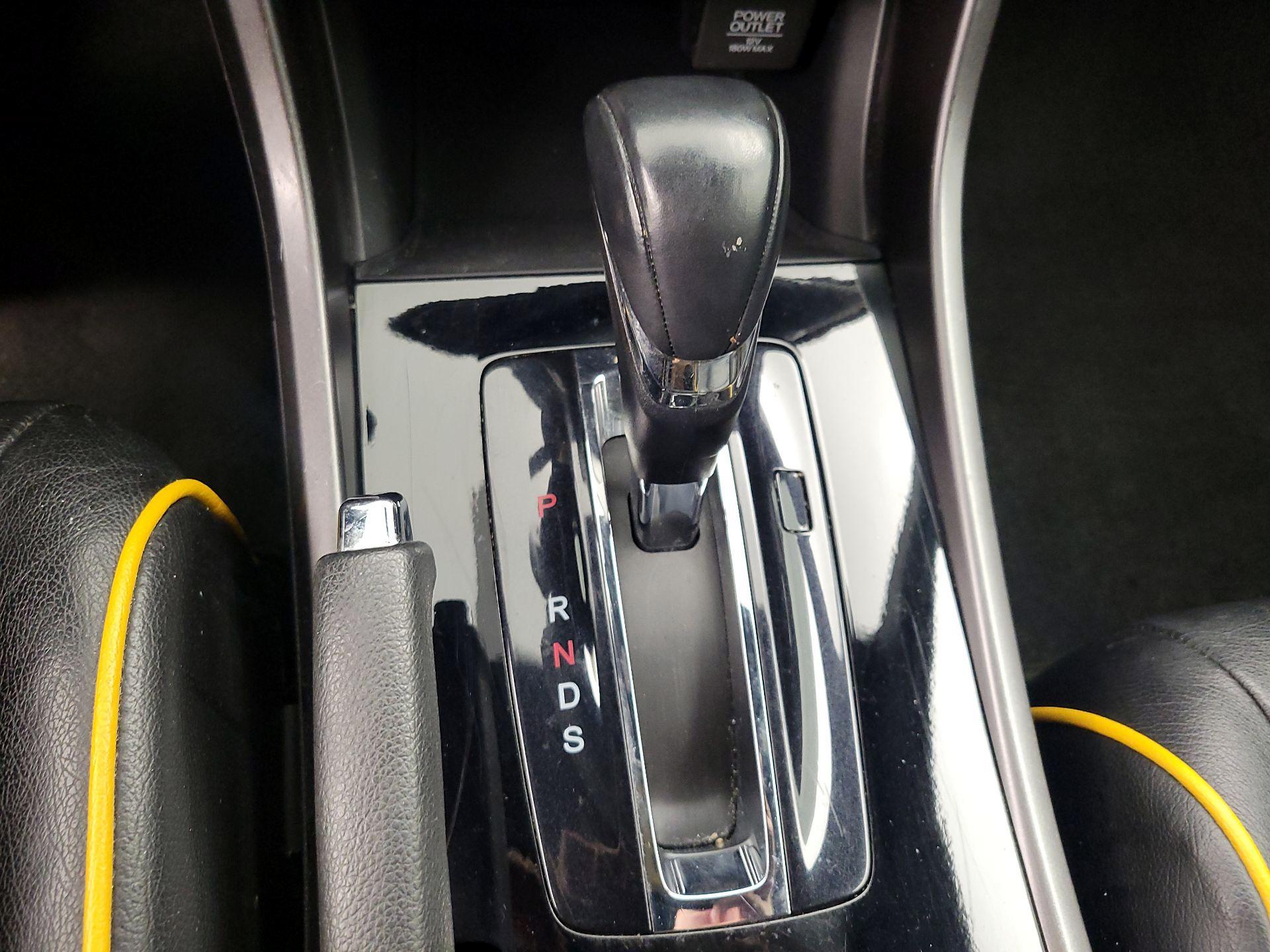Thumbnail: 2016 Honda Accord - 17