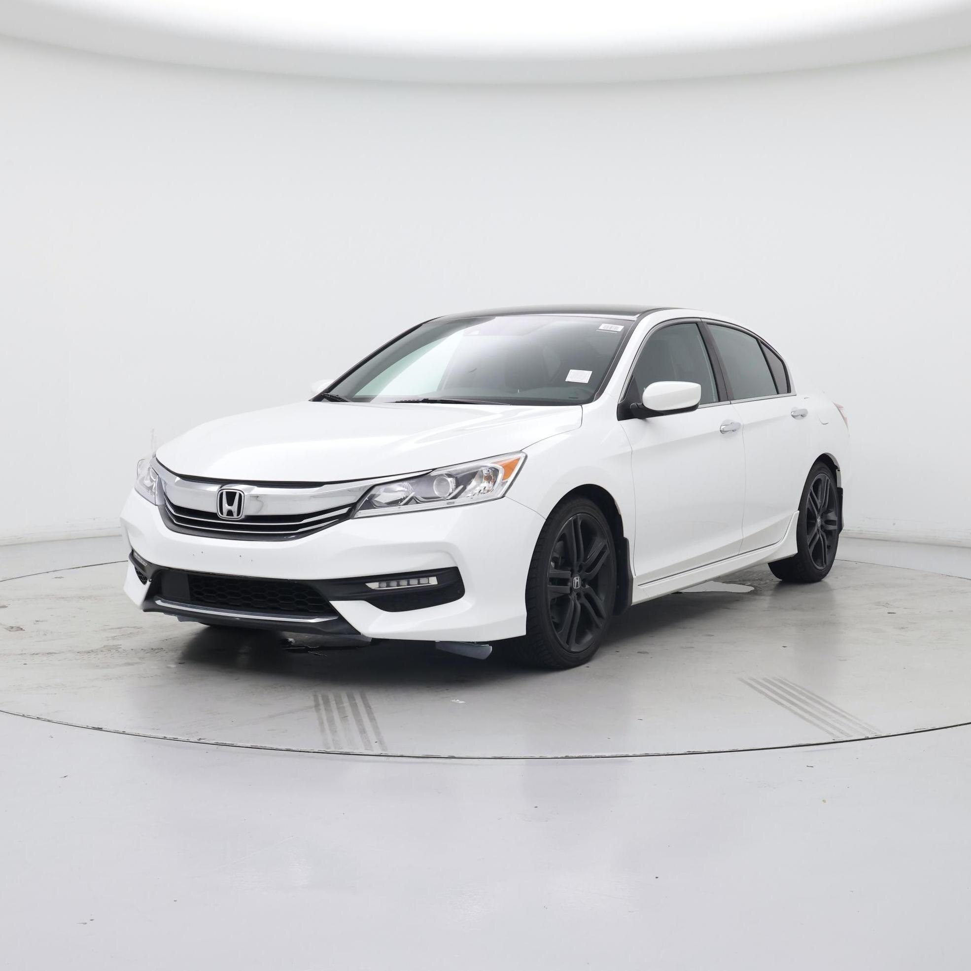 Thumbnail: 2016 Honda Accord - 4
