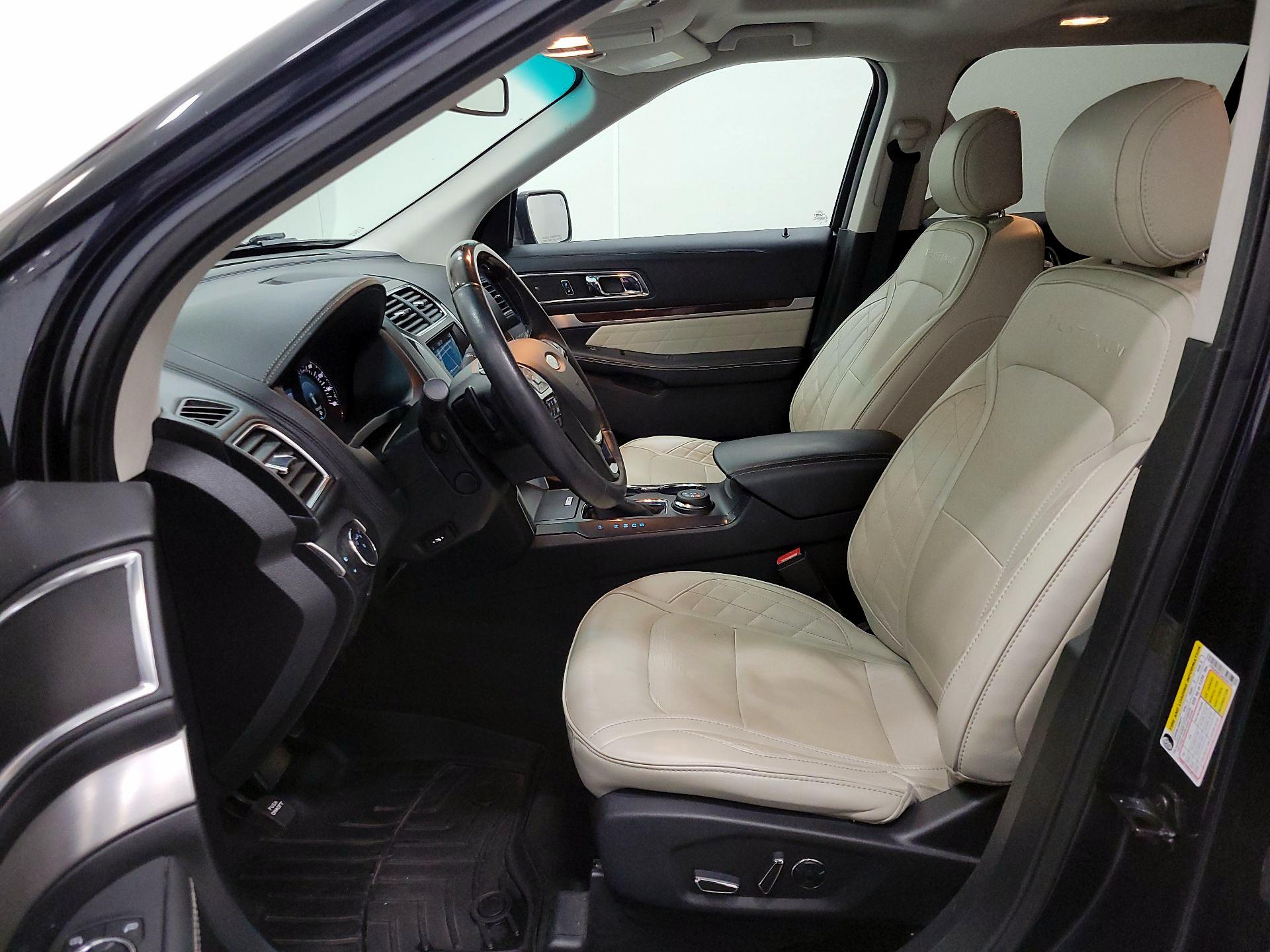 Thumbnail: 2017 Ford Explorer - 11