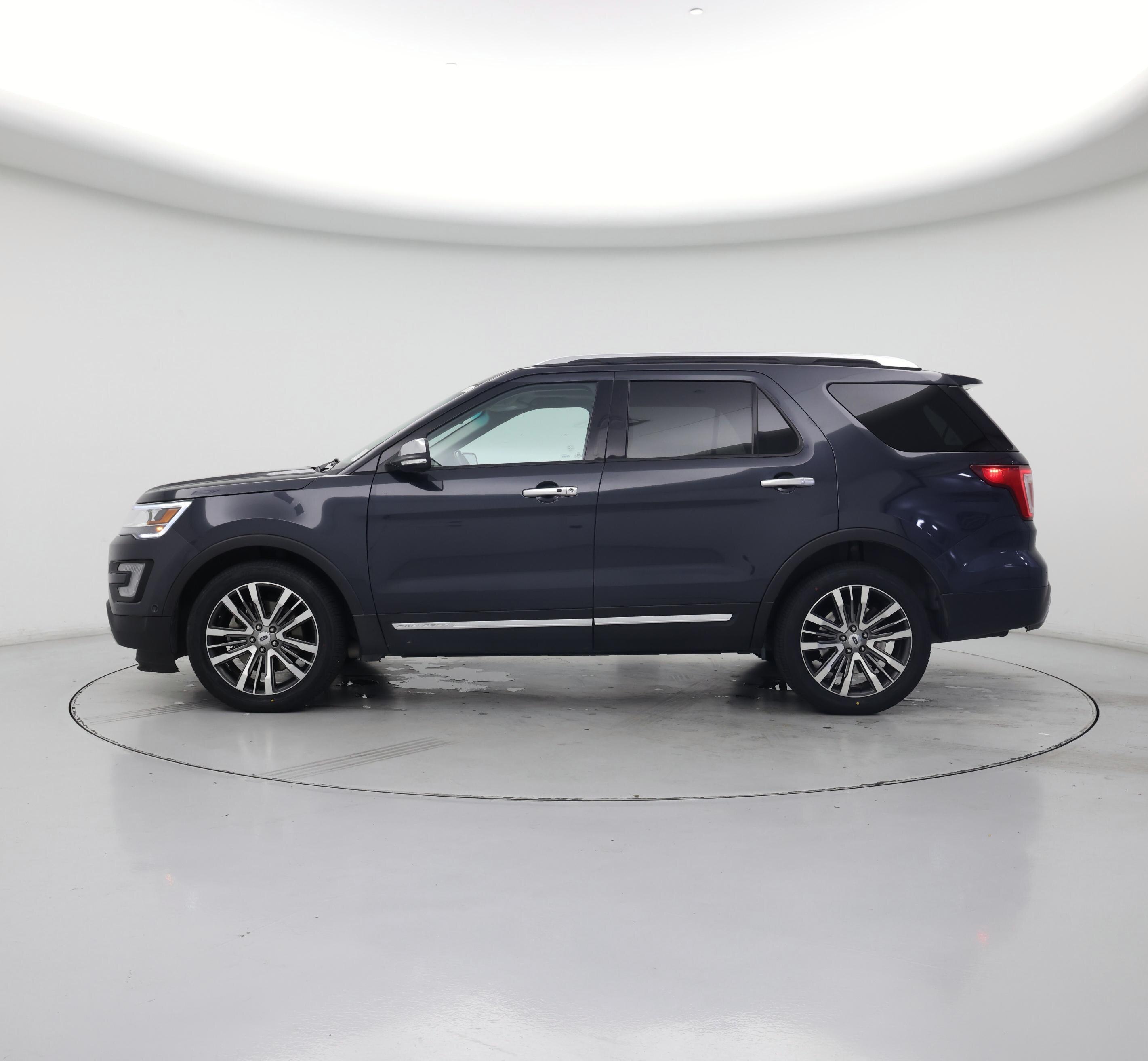 Thumbnail: 2017 Ford Explorer - 3