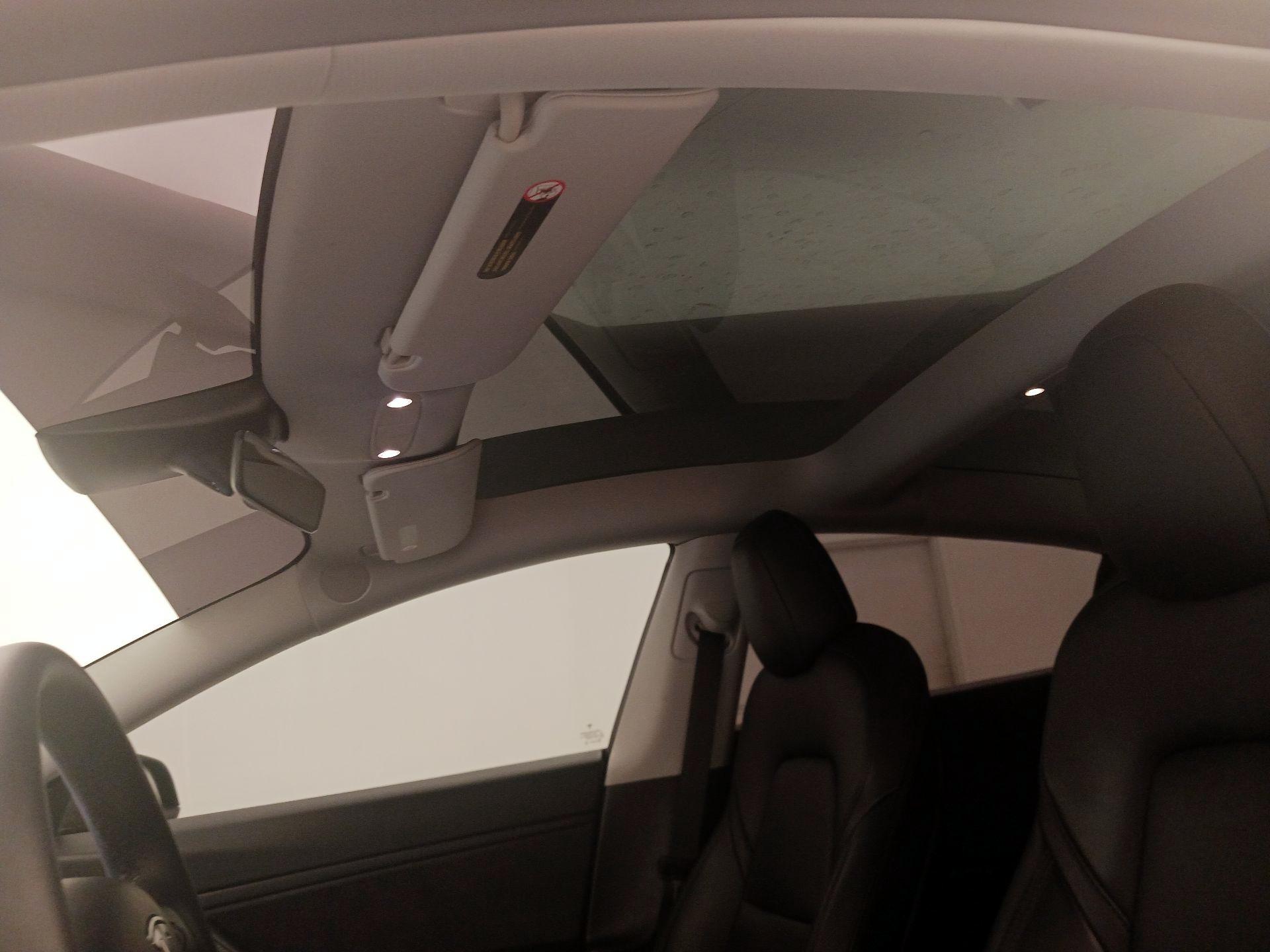 Thumbnail: 2021 Tesla Model 3 - 18